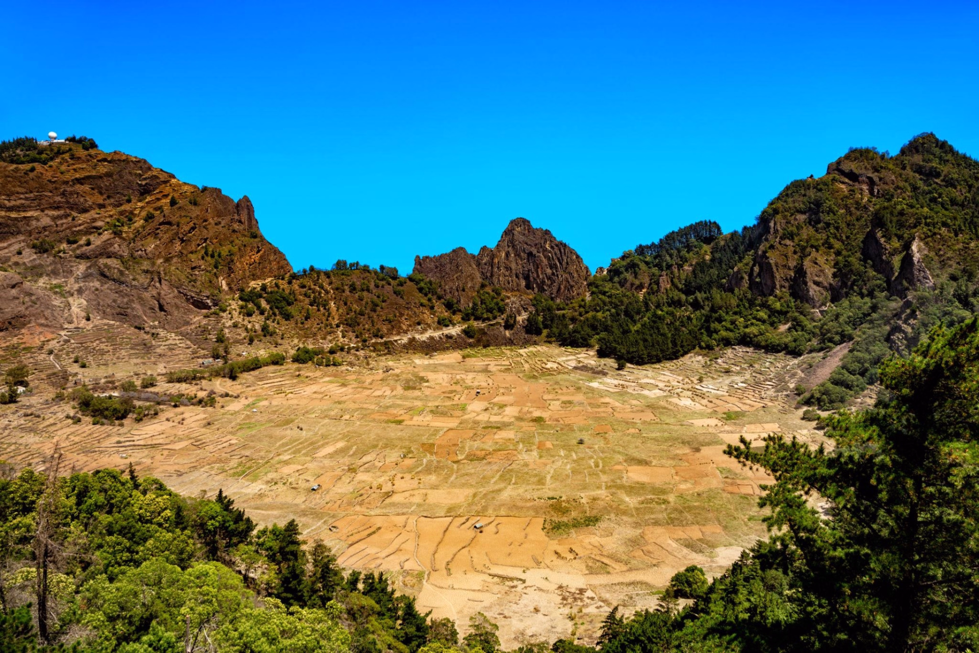 Île de Santo Antão : randonnée en liberté et paysages grandioses