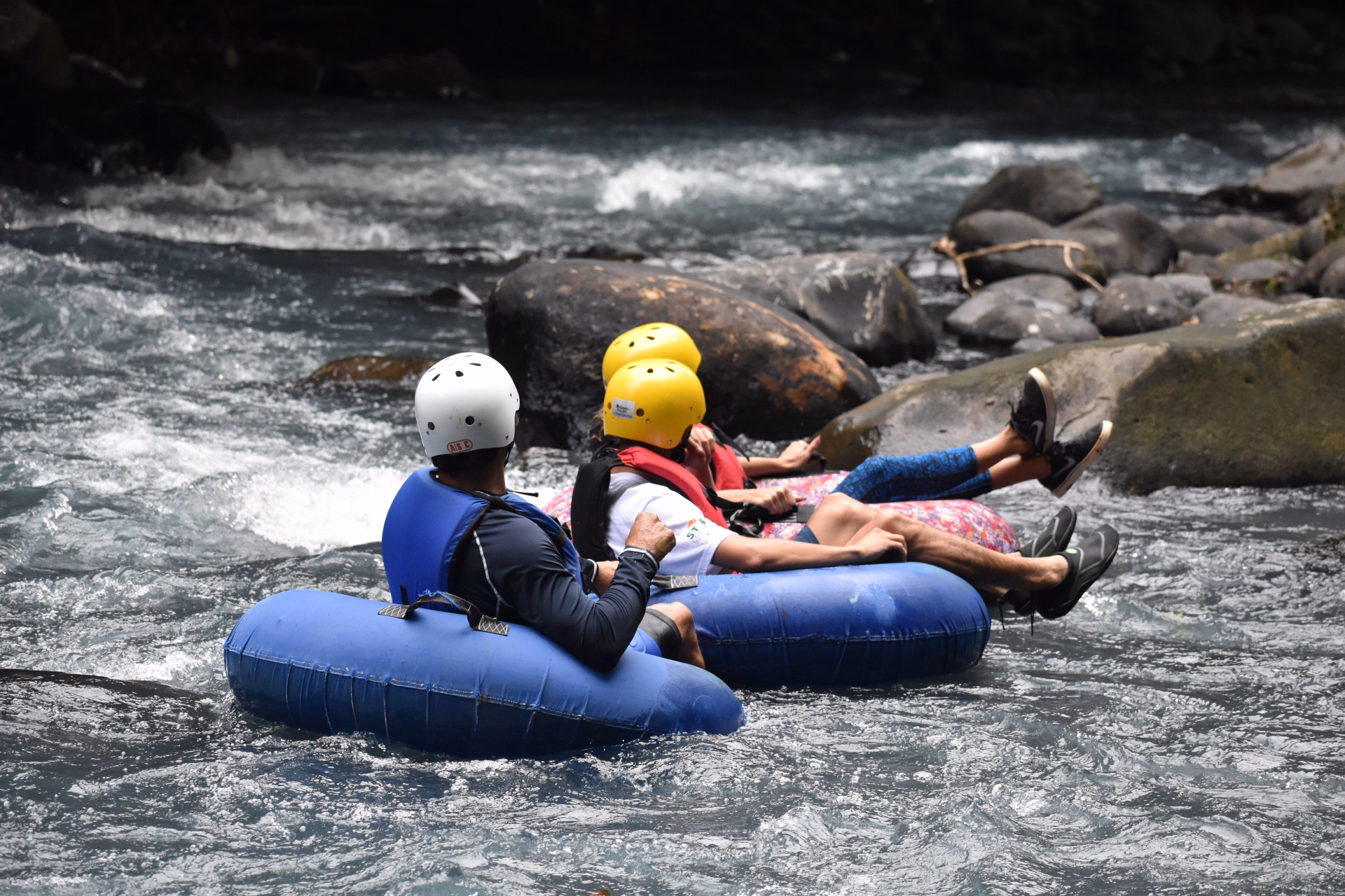 Rafting et trek au Costa Rica : des volcans au Pacifique