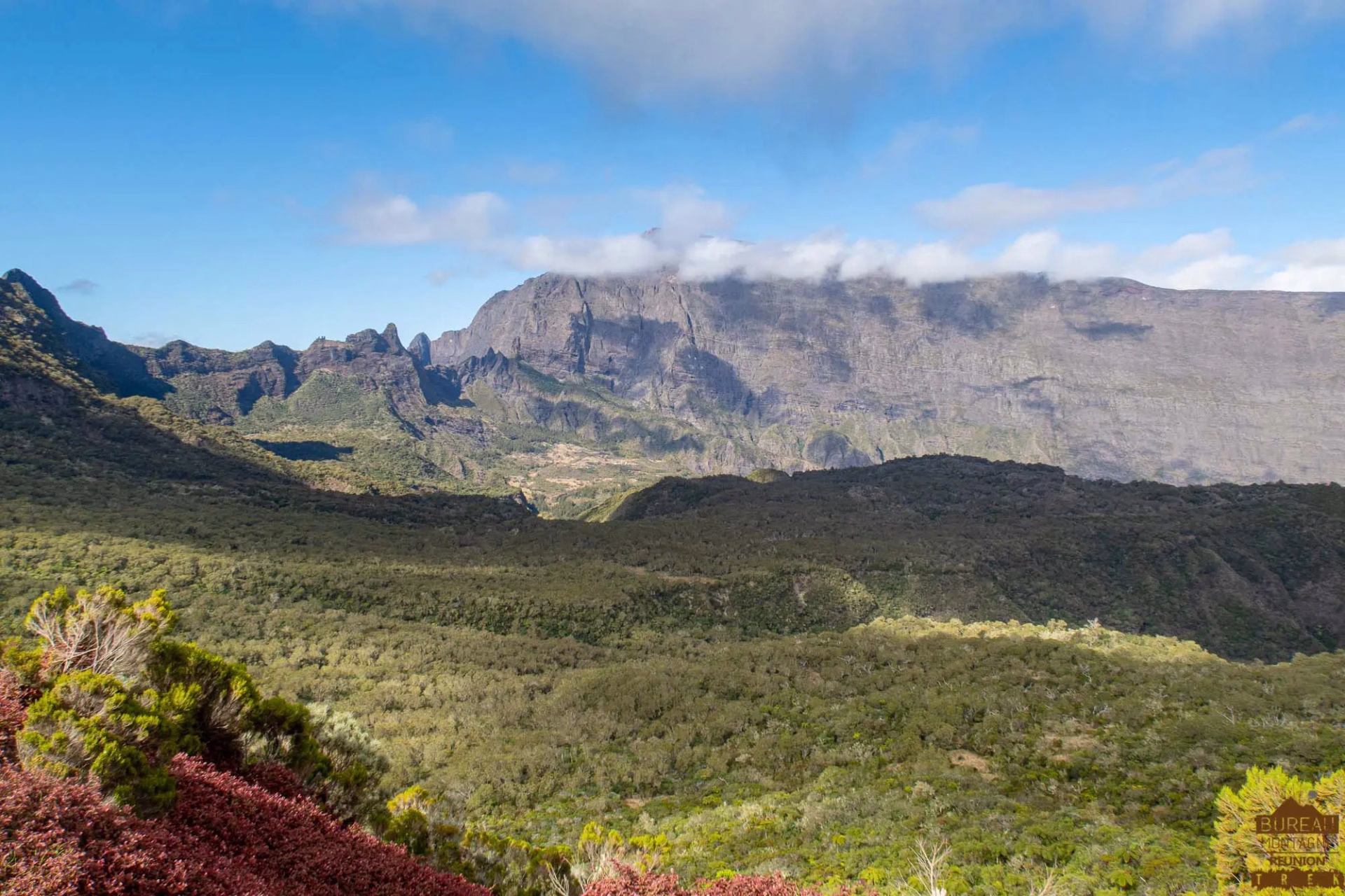 Le cœur de l'ile intense : l'essentiel de la Réunion en randonnée