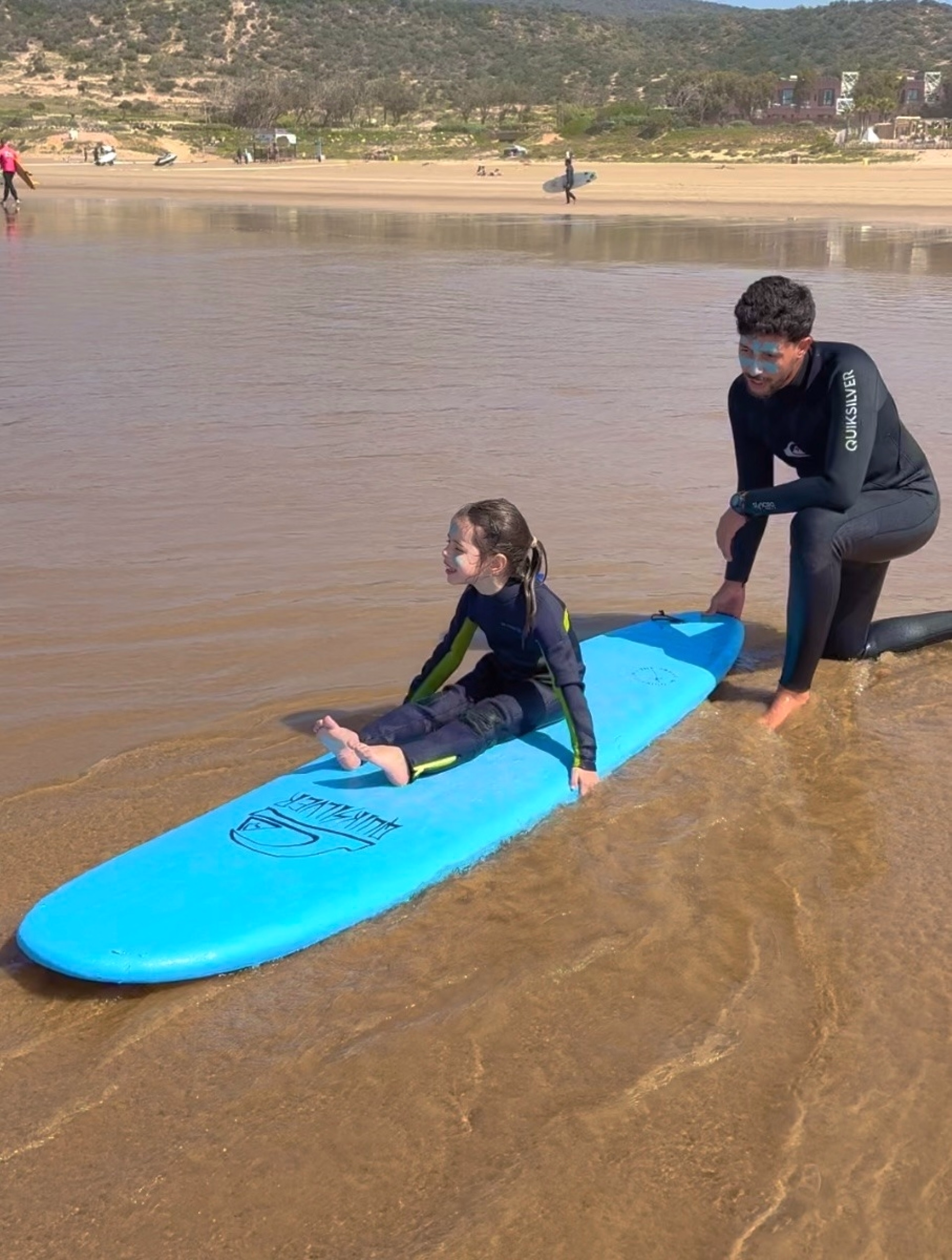 Vacanze multi-attività per famiglie in Marocco: all'insegna dello sport e del divertimento.