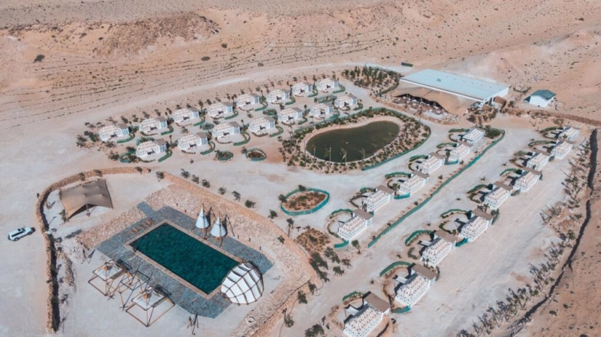 backpack.hotels.accommodation_type.hotel_4_stars