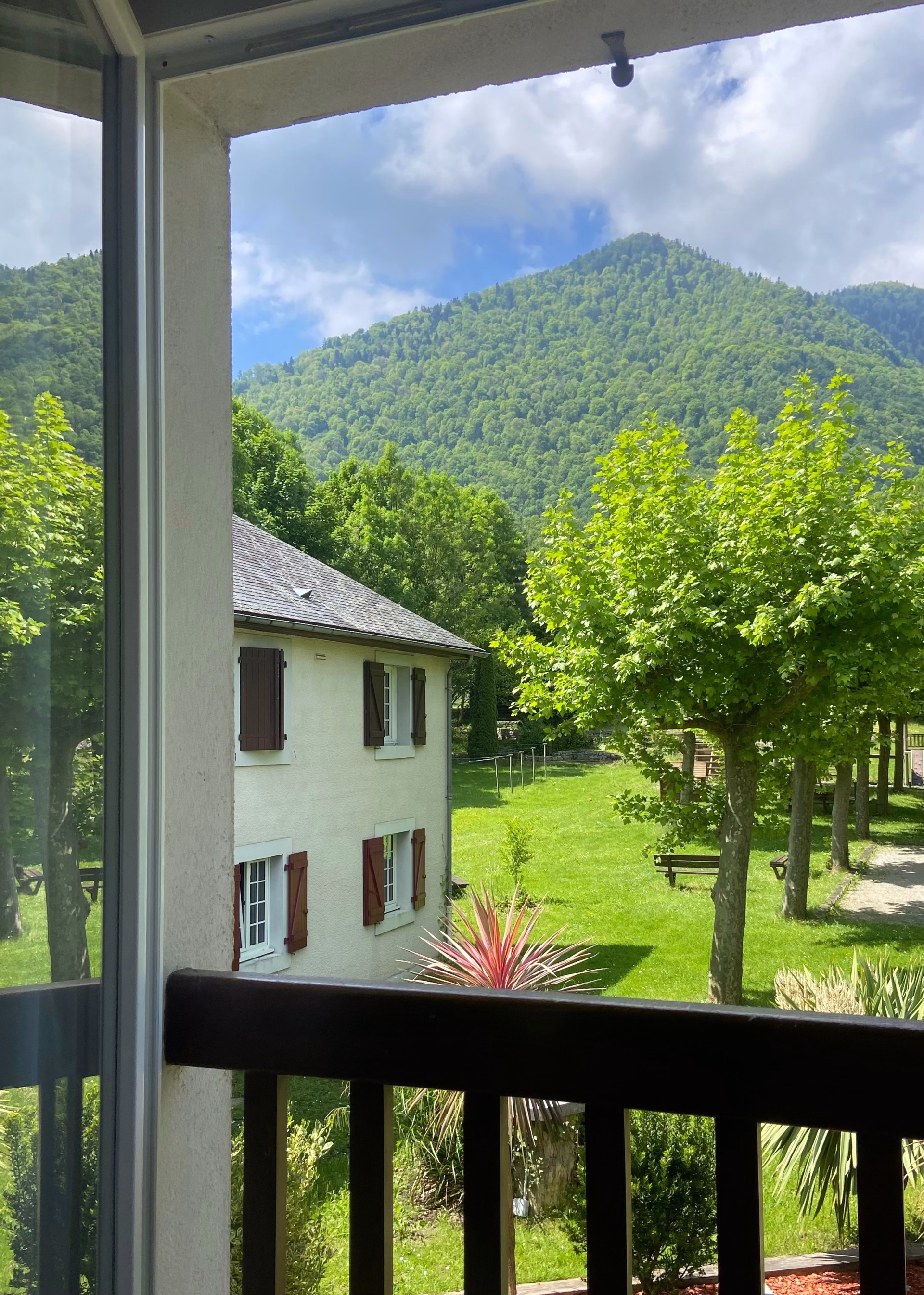 🏠 Auberge - Jours 1 à 2