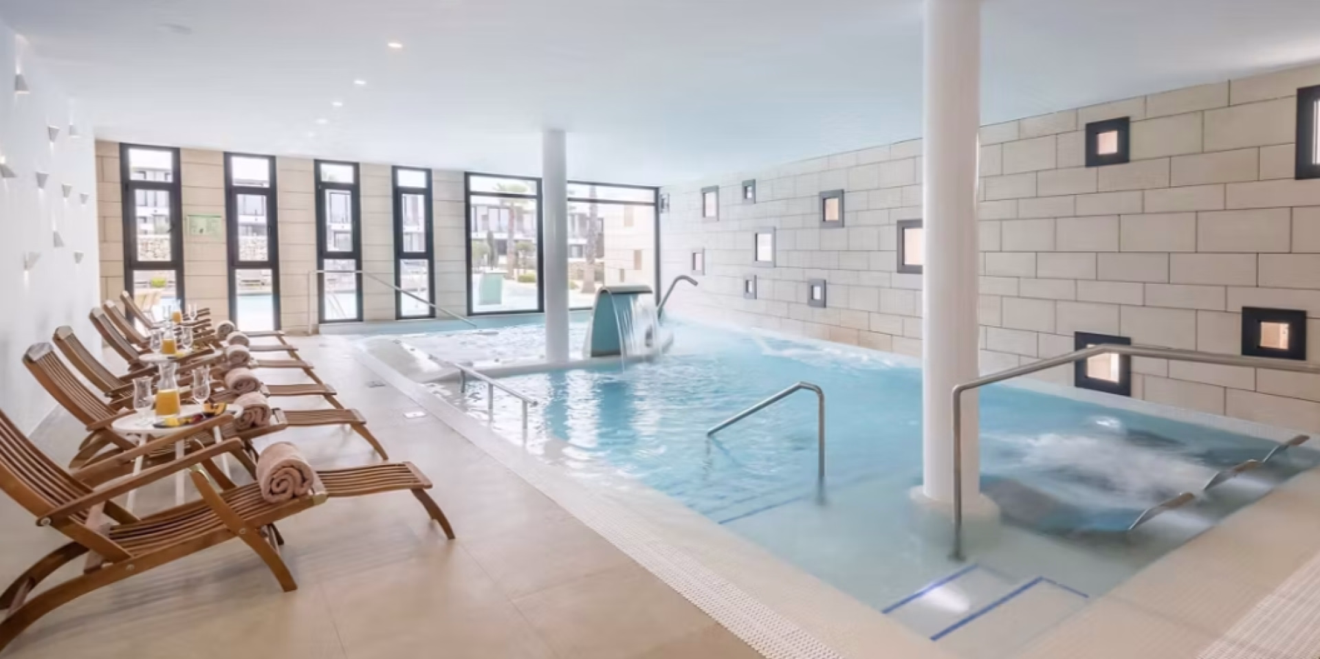 🏨 Hôtel 5* - Jour 2