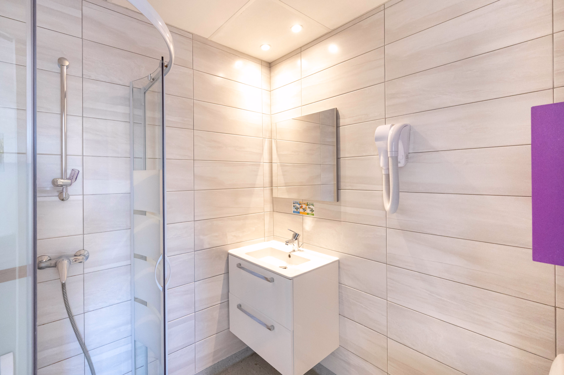 🏩 Villages vacances - Jours 1, 3 à 7