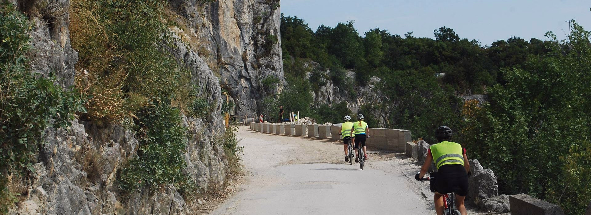 À vélo à travers les Balkans sauvages