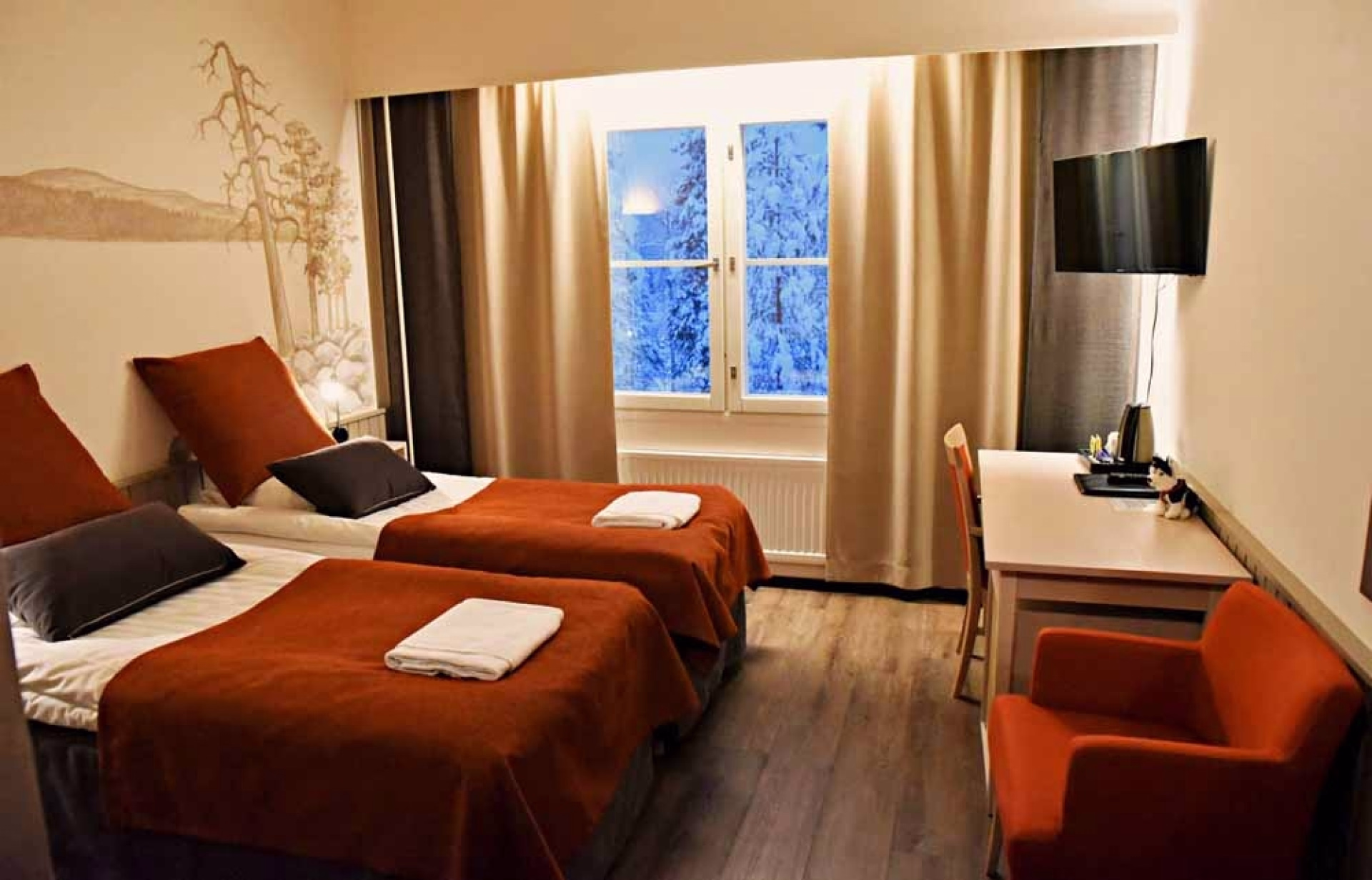 🏩 Hôtel 3* - Jours 1 à 7