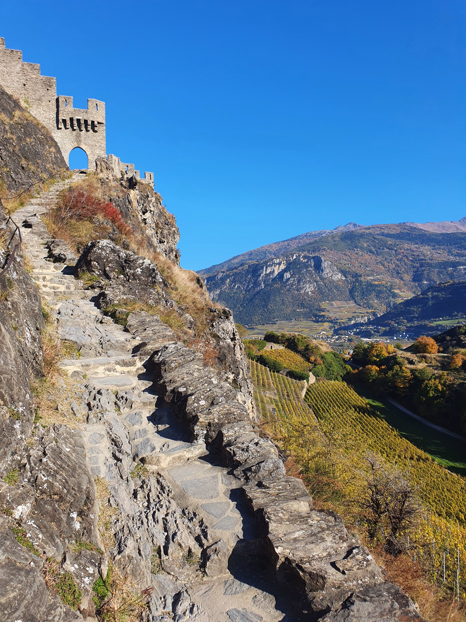 Randonnées automnales au cœur des plus beaux paysages suisses
