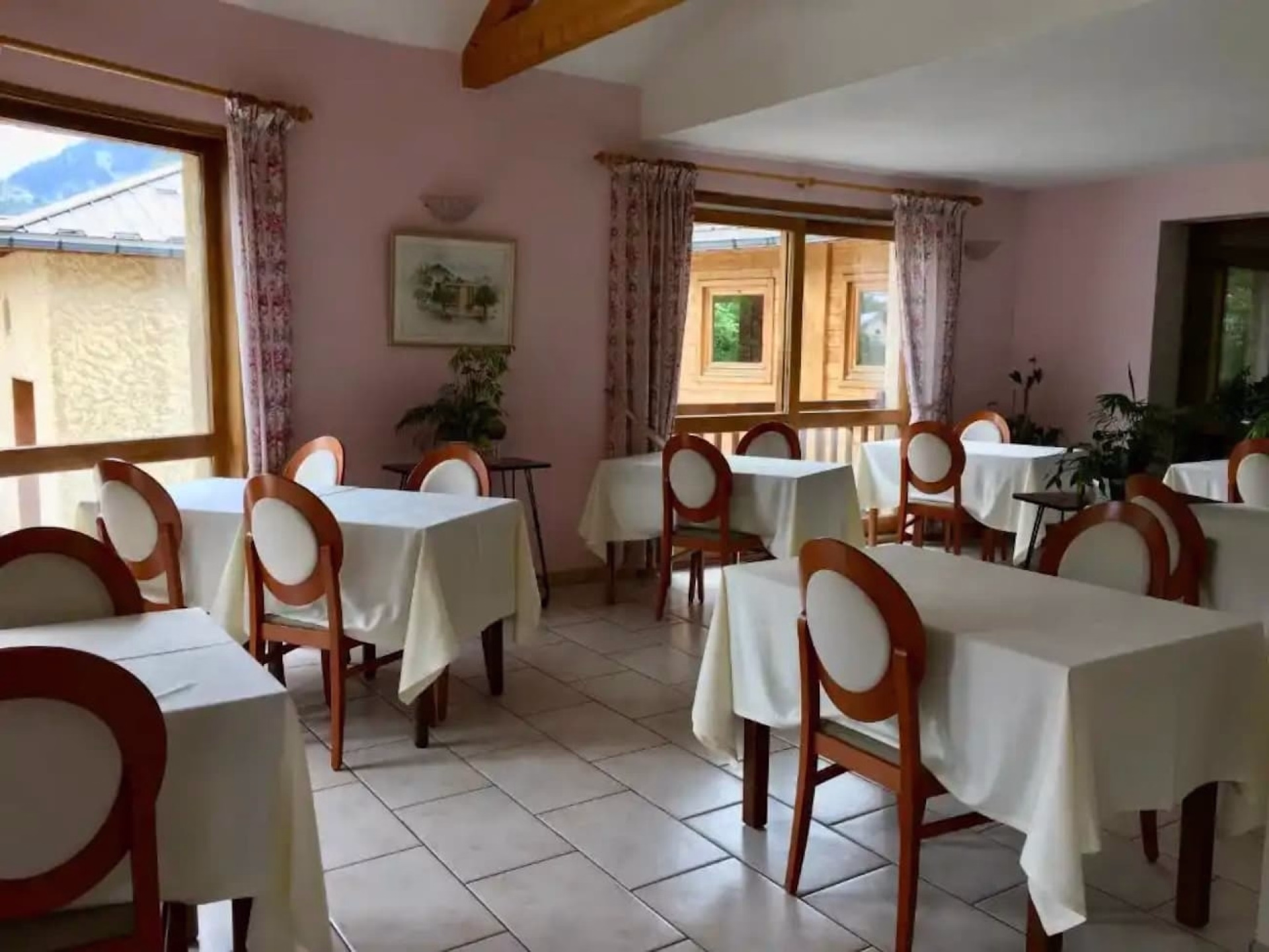 🏨 Hôtel 3* - Jours 1 à 3