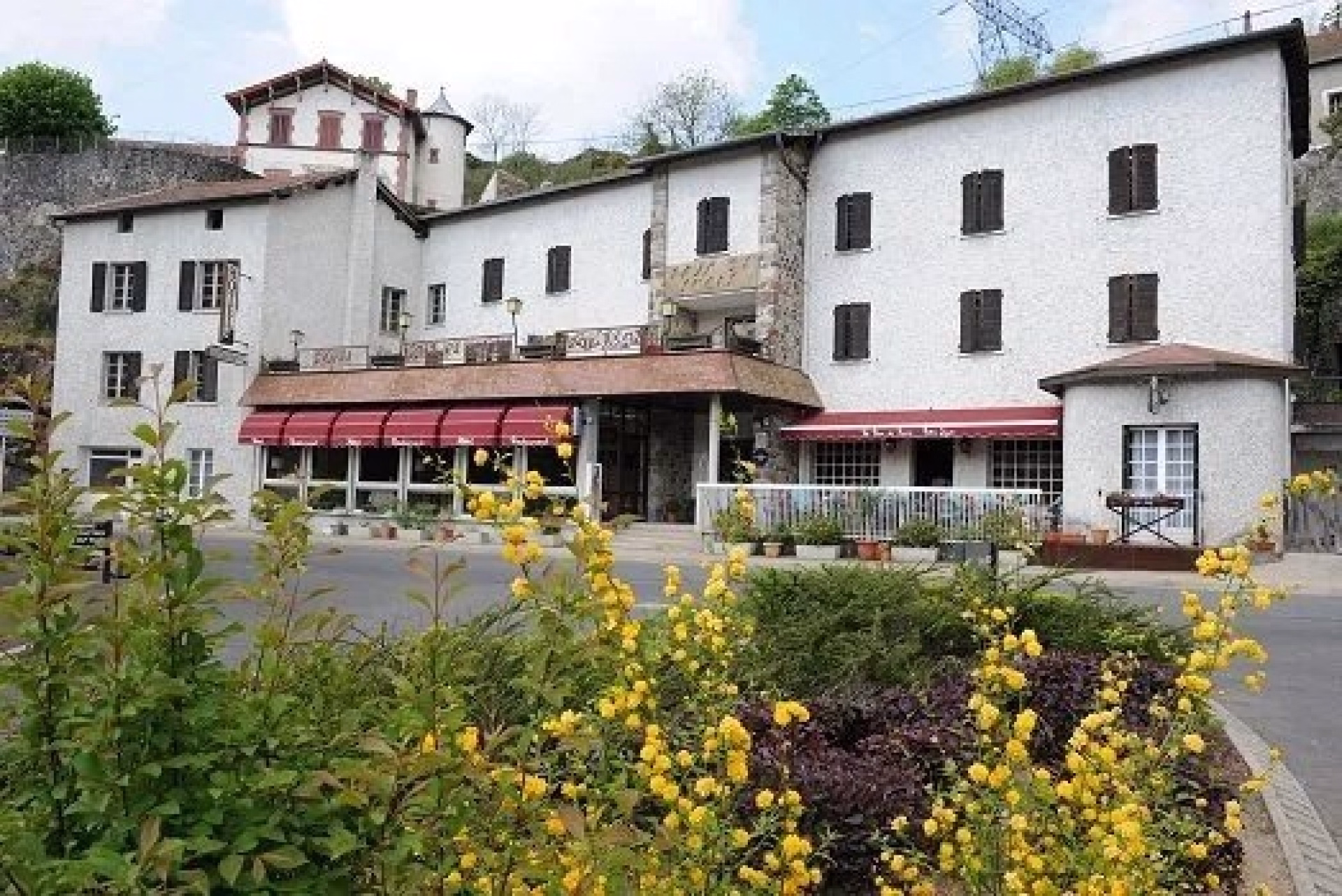 🏠 Auberge - Jours 1 à 6