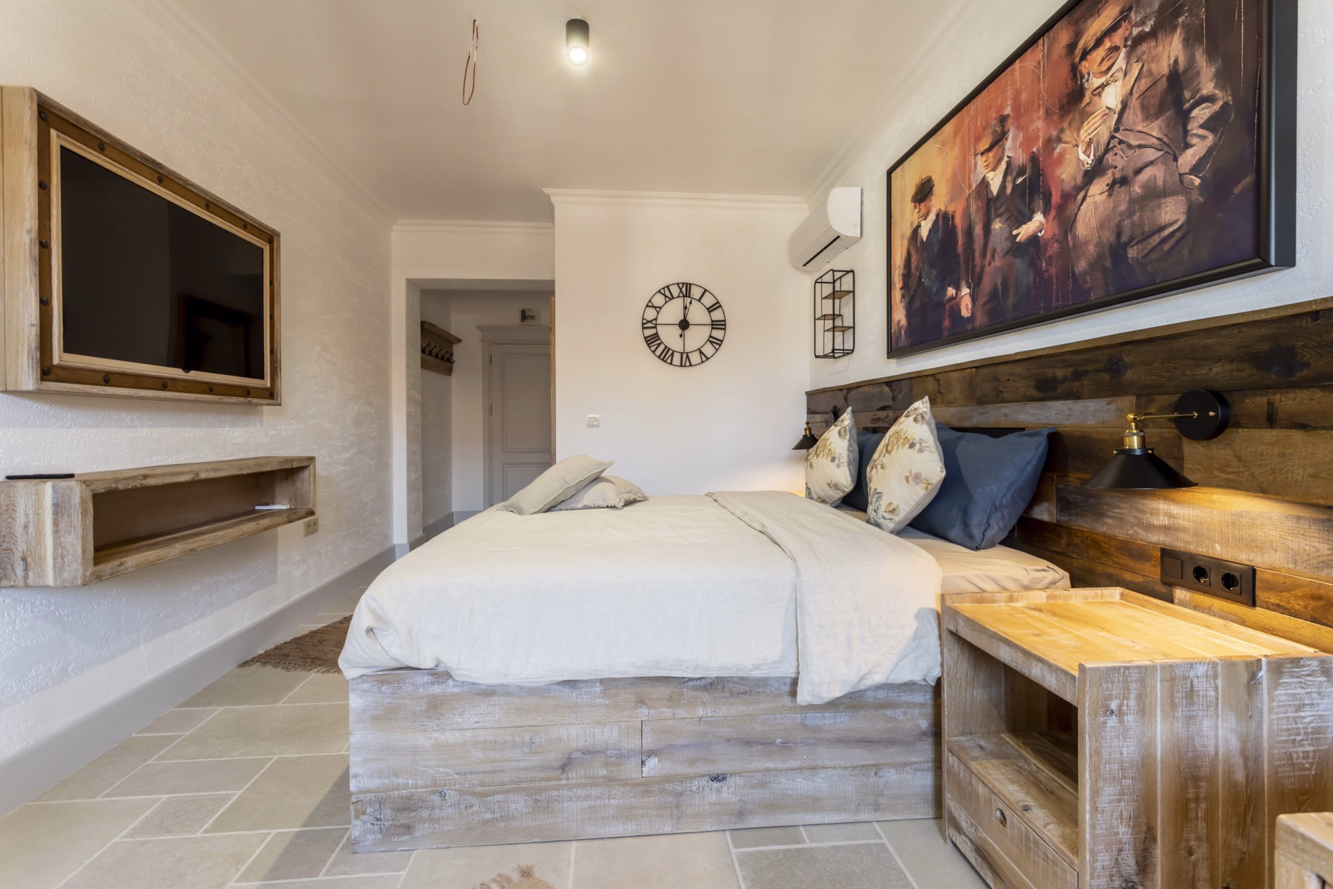 🏩 Hôtel 4* - Jours 10 à 11