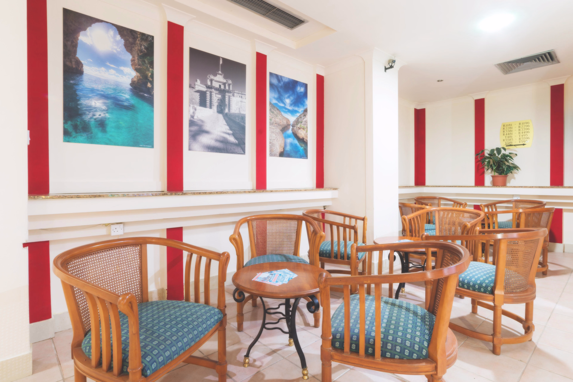 backpack.hotels.accommotation_type.hotel_3_stars