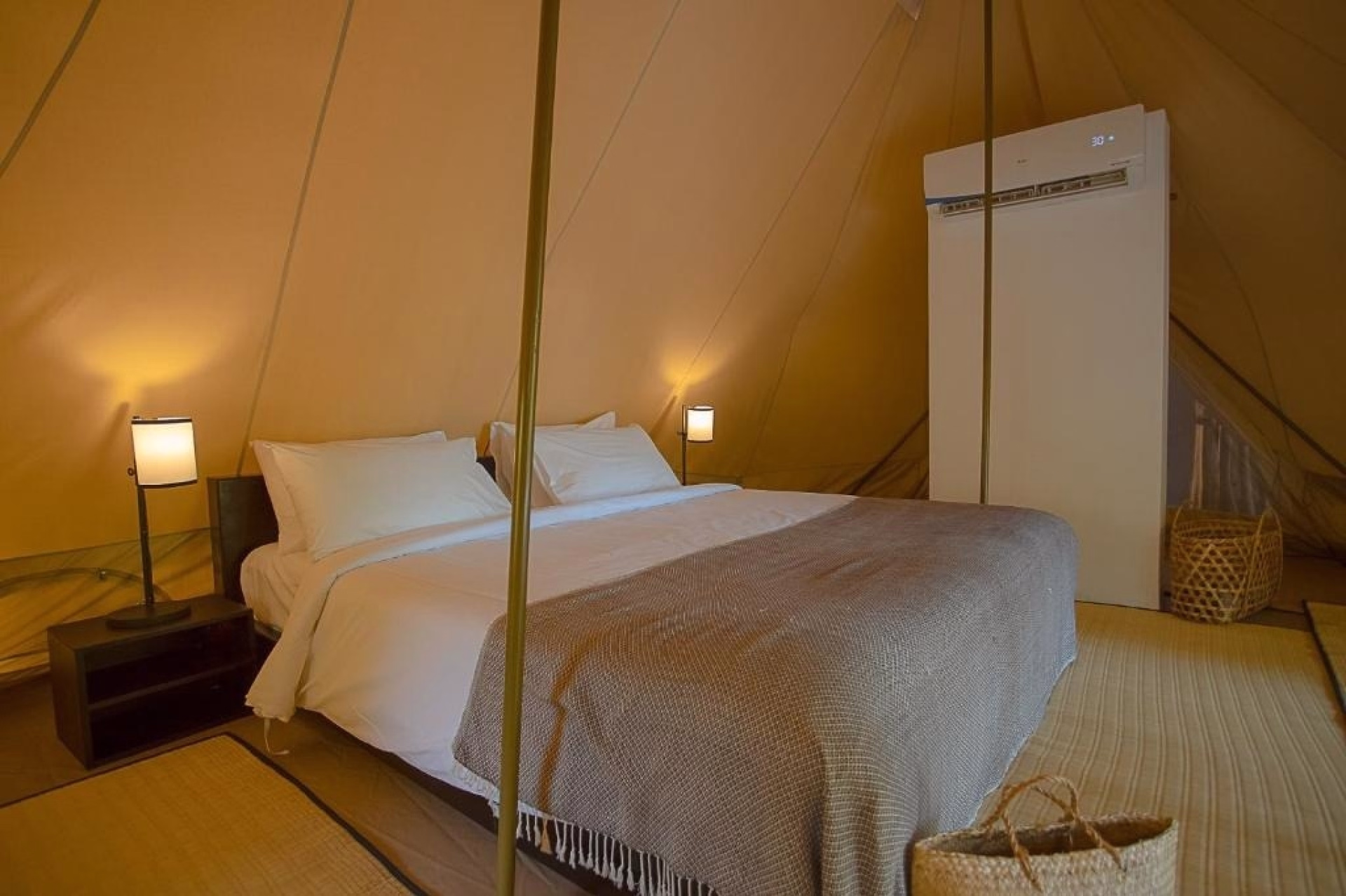 🏨 Hôtel 3* - Jours 6 à 7