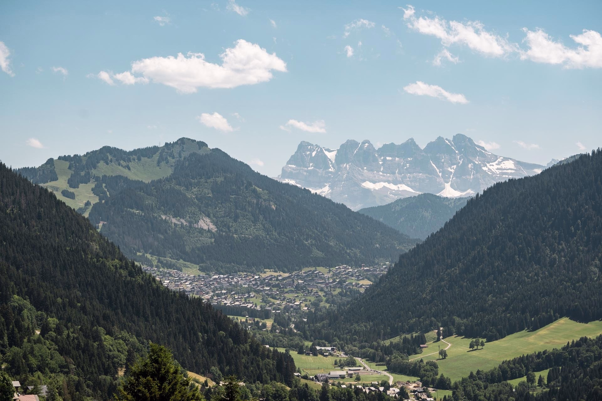 Randonnée et saveurs locales en liberté à Châtel