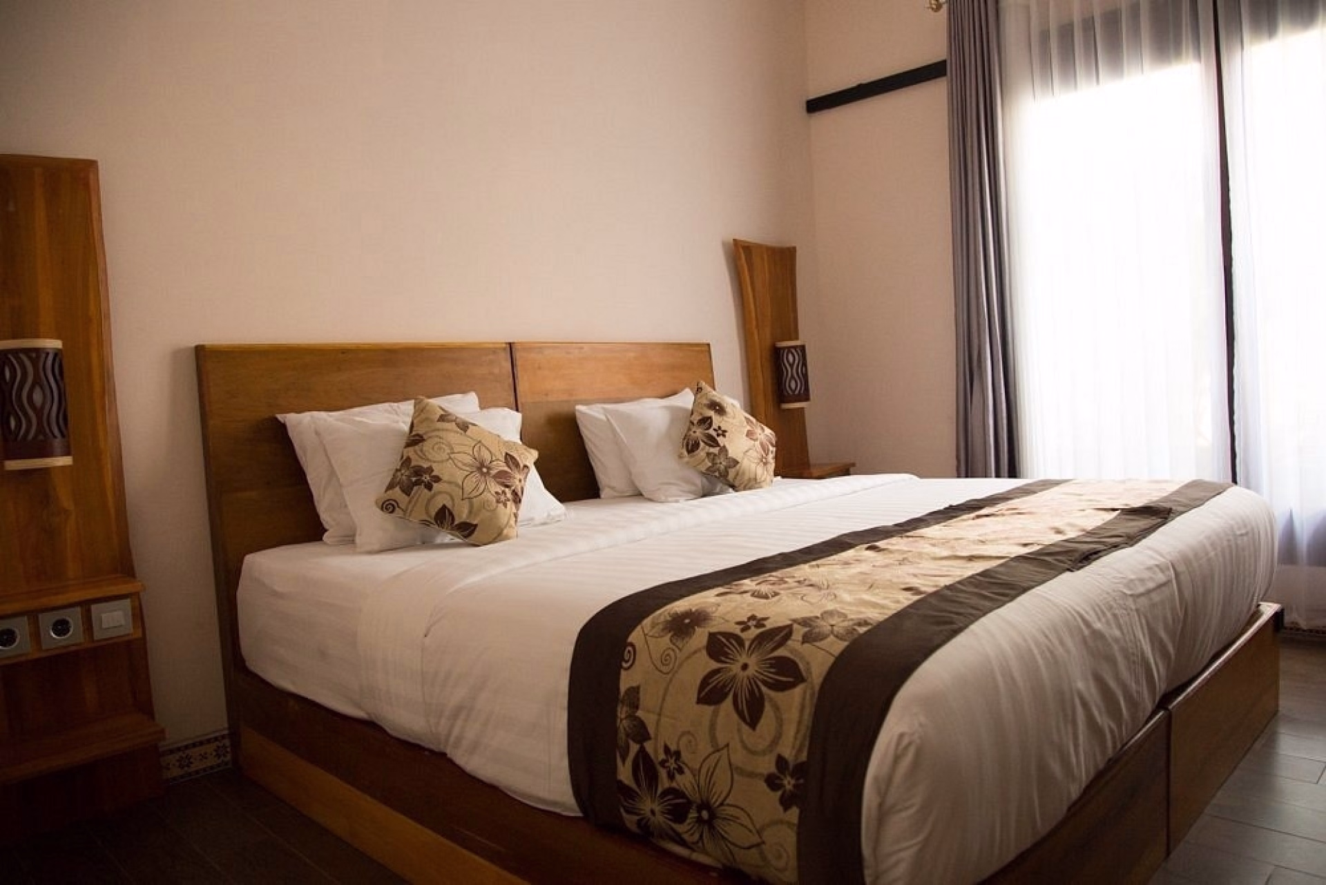 🏨 Hôtel 3*