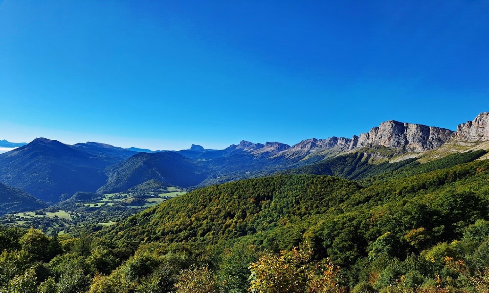 Week-end randonnée aérienne sur le balcon Est du Vercors