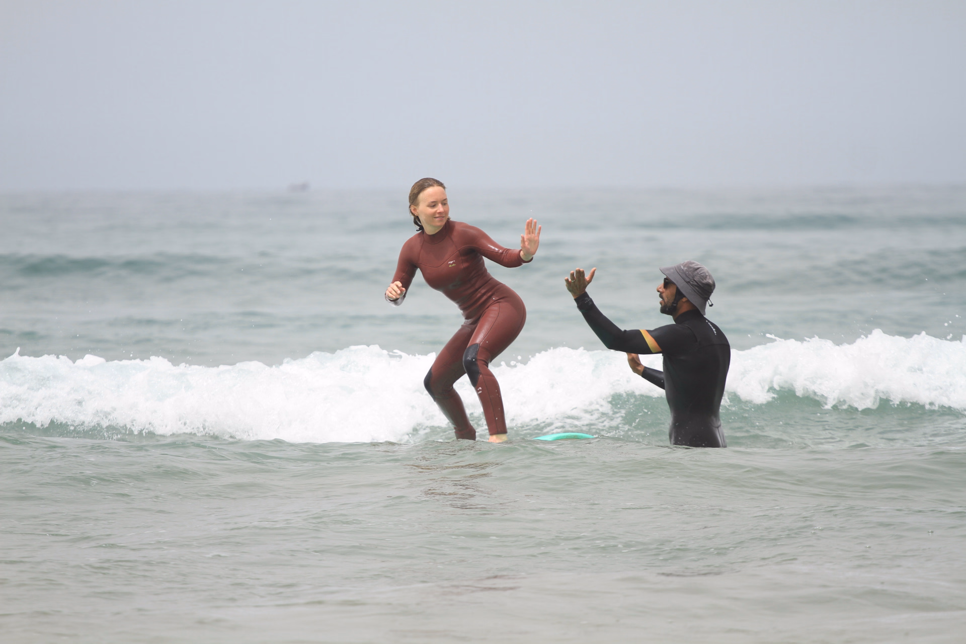 Surf & liberté à Taghazout - niveau débutant, première vague garantie