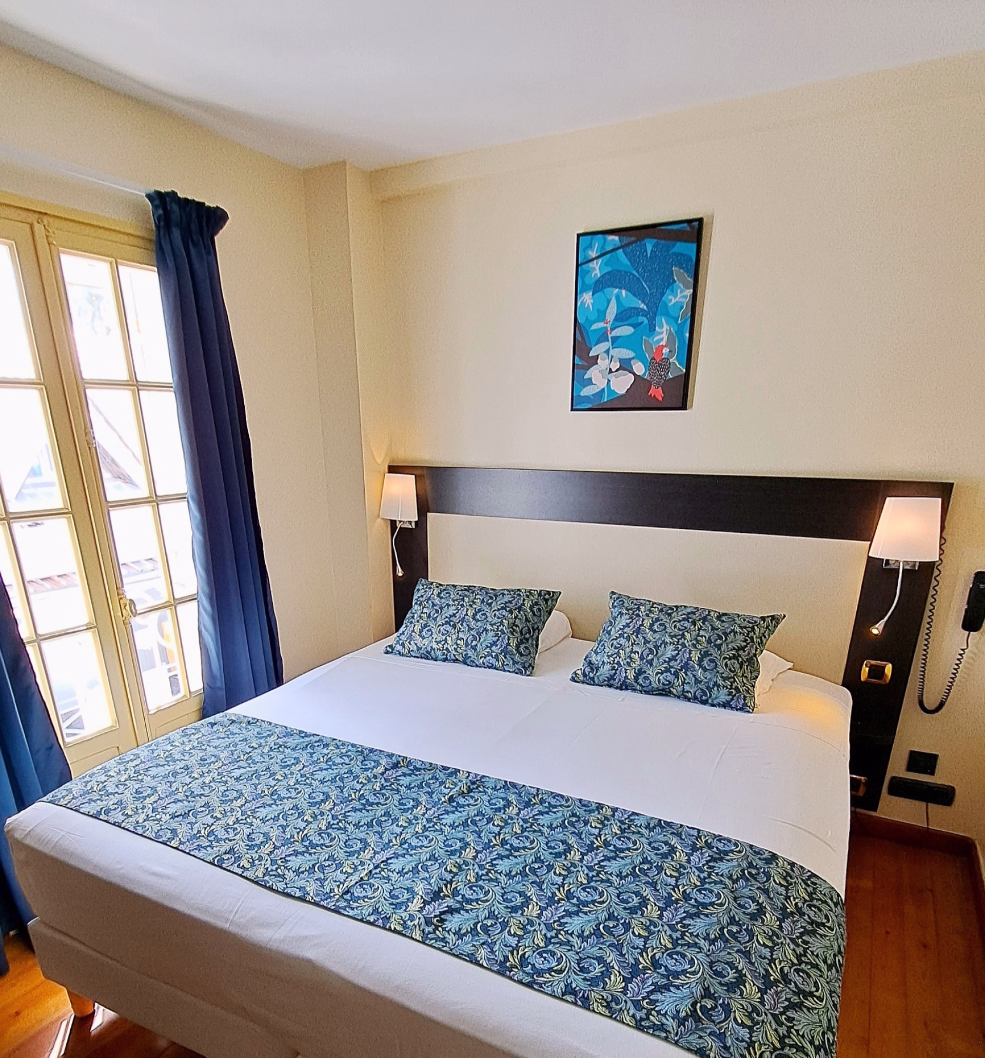 🏨 Hôtel 3* - Jour 1