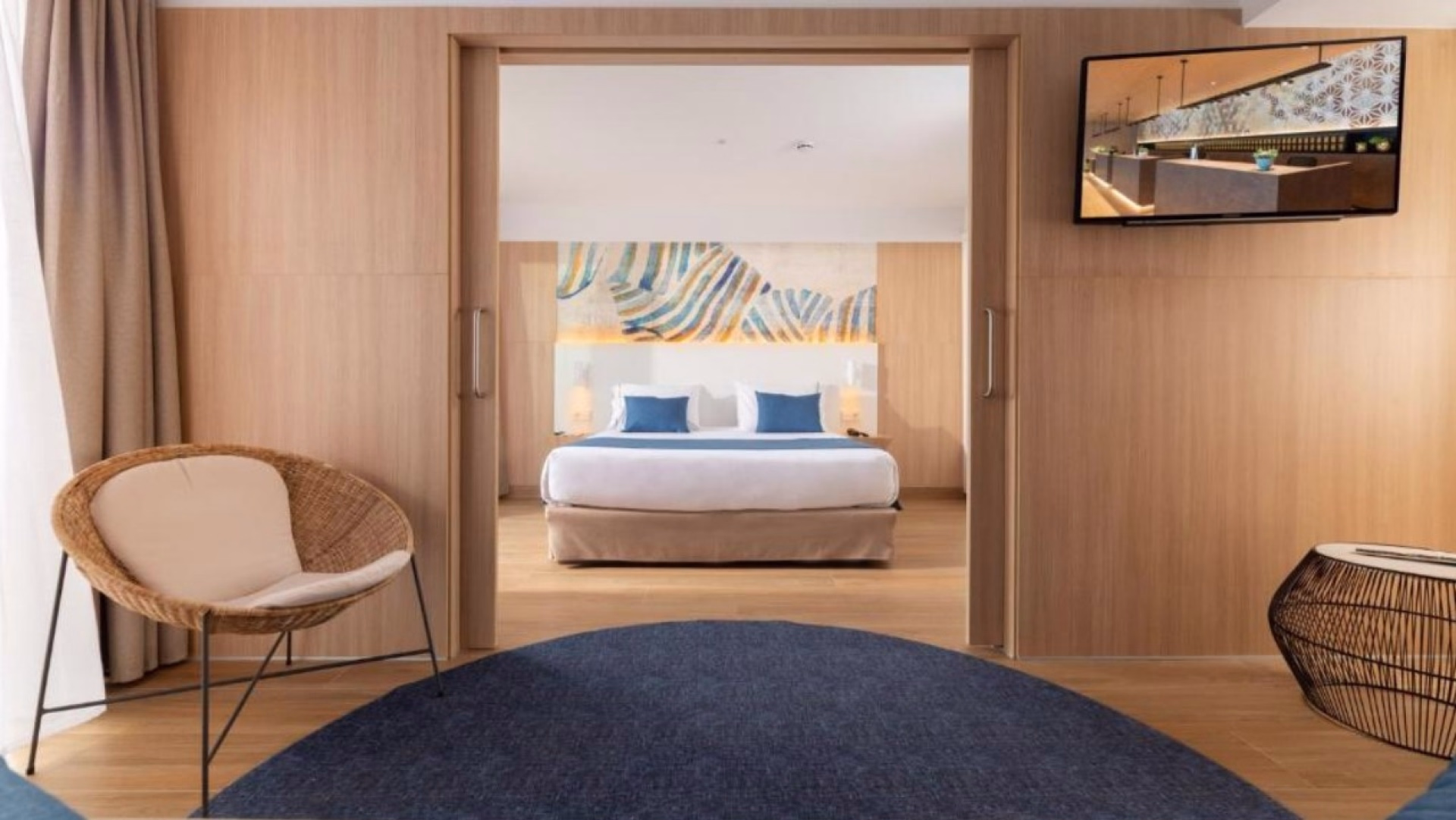 🏨 Hôtel 4* - Jours 1 à 7