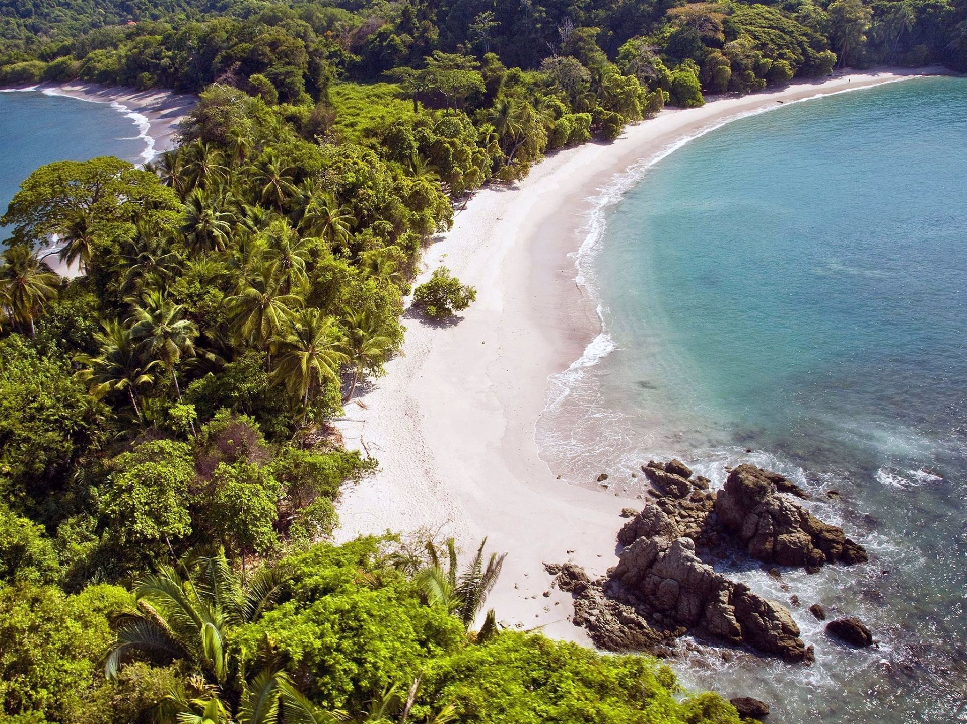 Rafting et trek au Costa Rica : des volcans au Pacifique