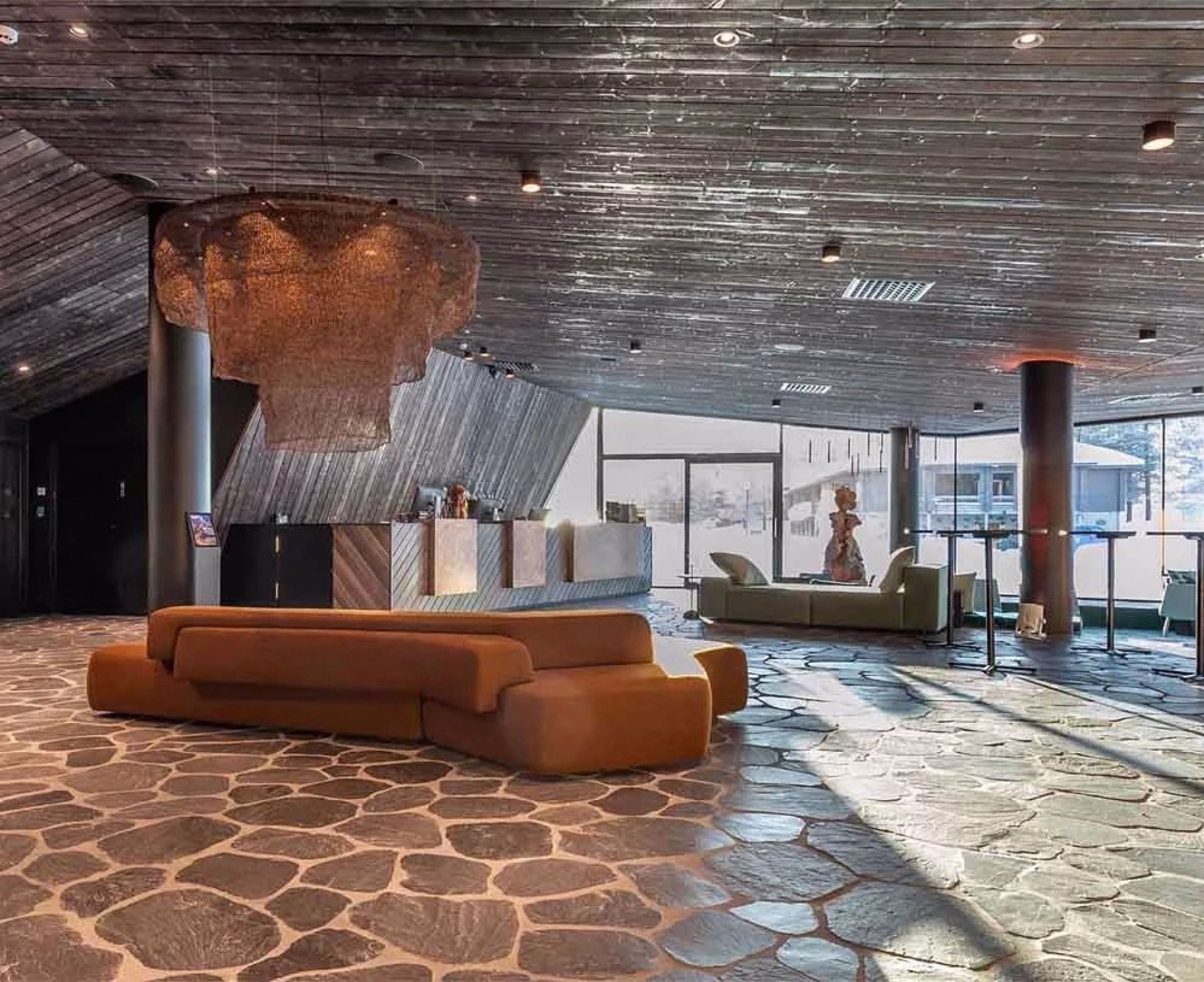 🏨 Hôtel 4* - Jours 5 à 7