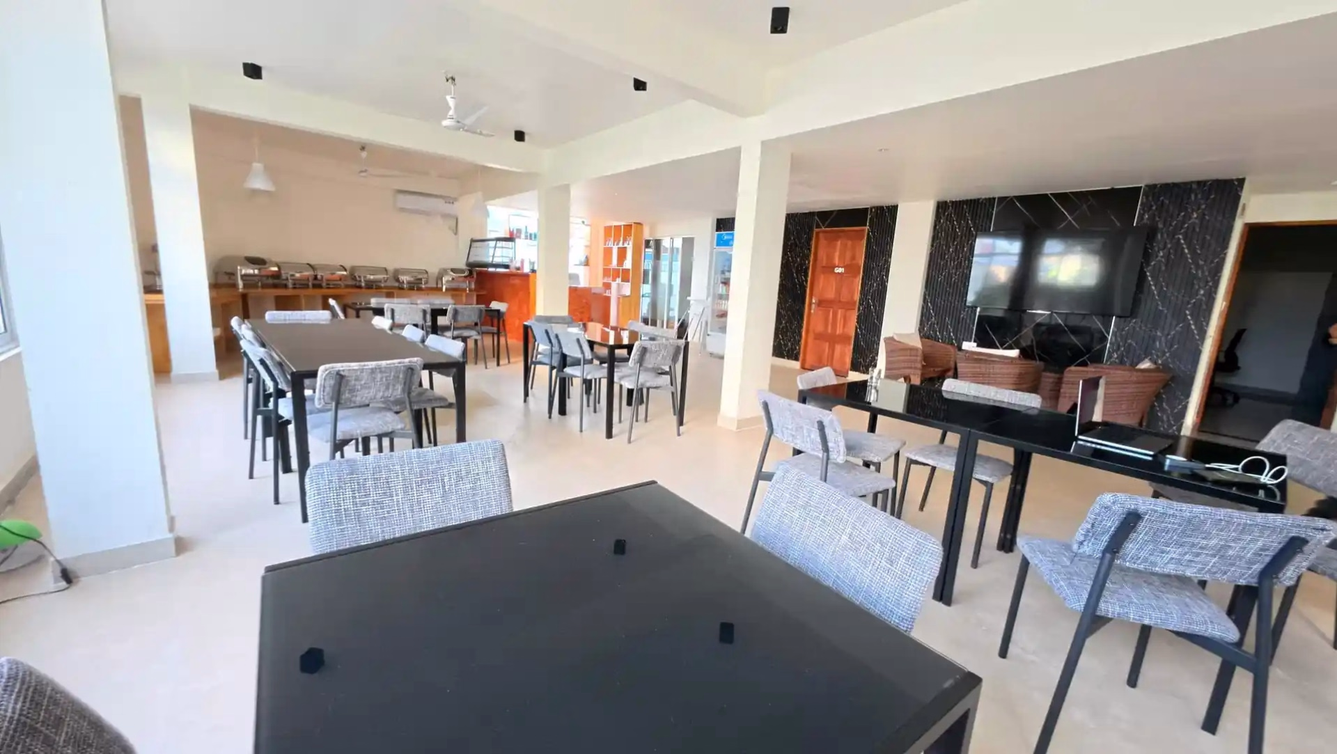 🏨 Hôtel 4* - Jours 1 à 7