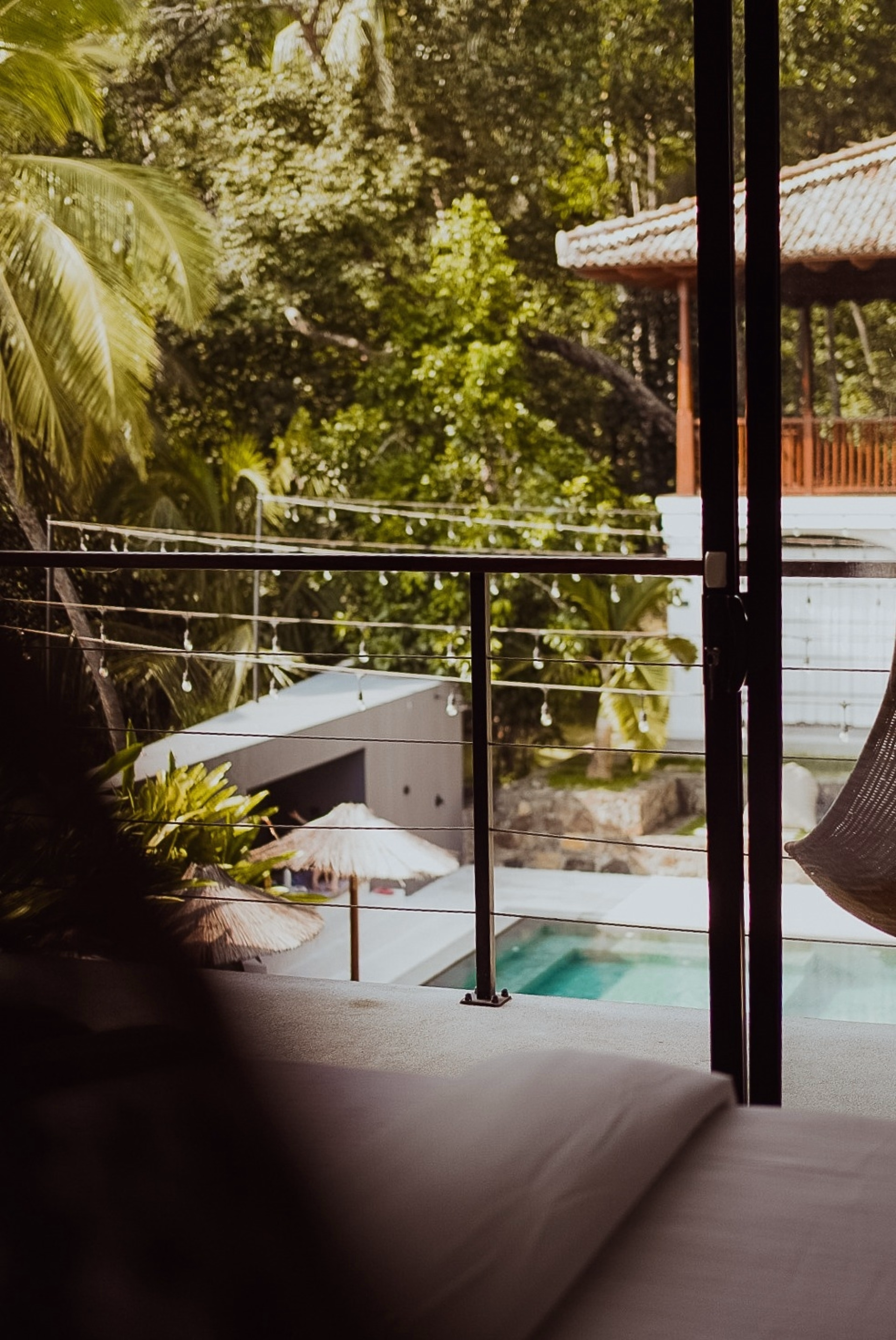 🏠 Surf House