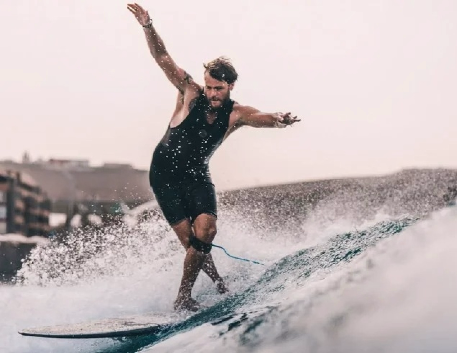 Perfectionnement longboard et ambiance surf aux Canaries