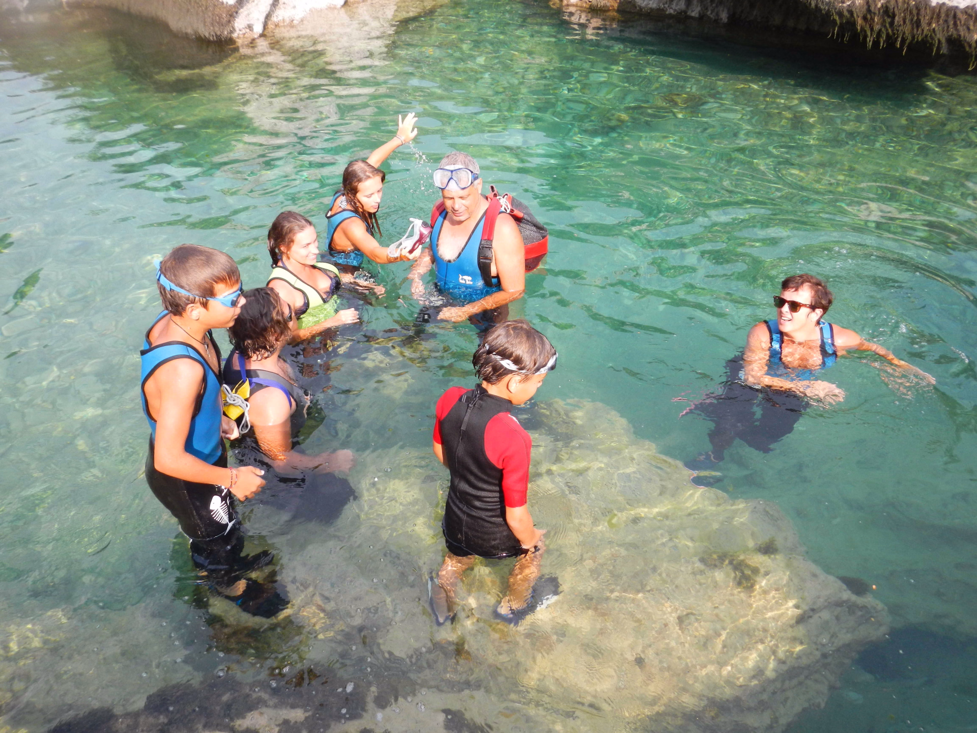 Activité snorkeling en famille au Montenegro