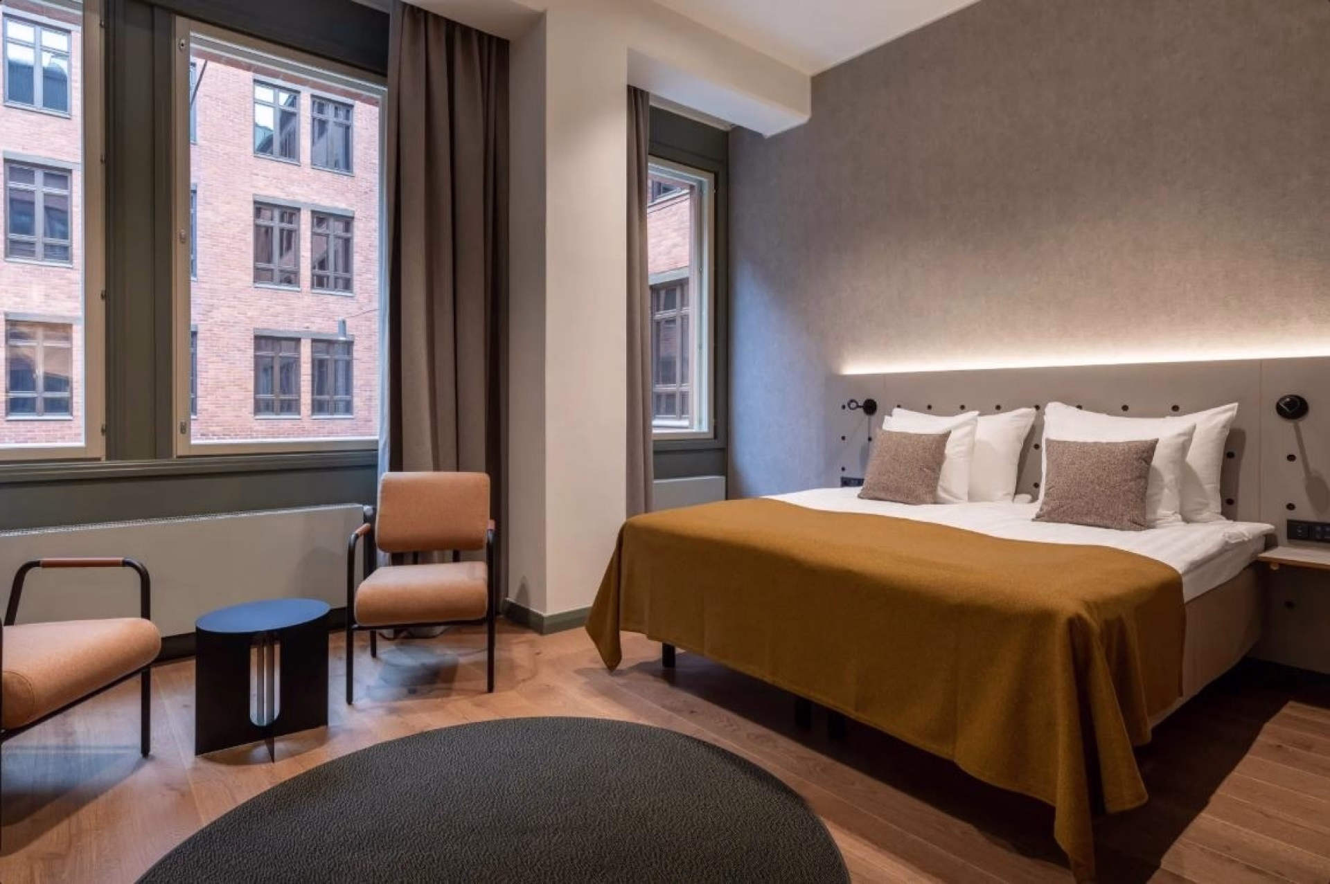 🏨 Hôtel 4* - Jours 1 à 3