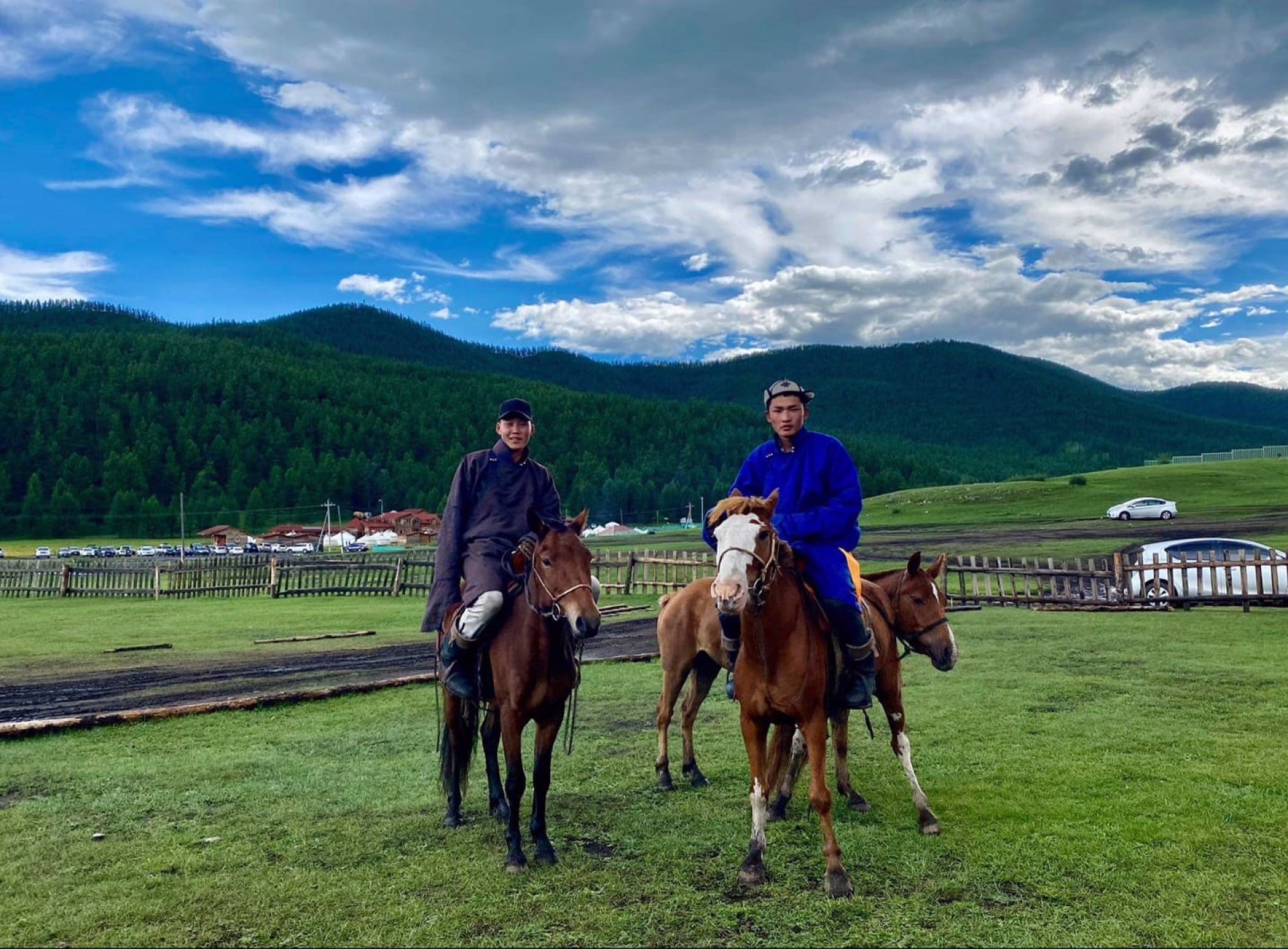 Randonnée à cheval dans les Massifs de Khenti