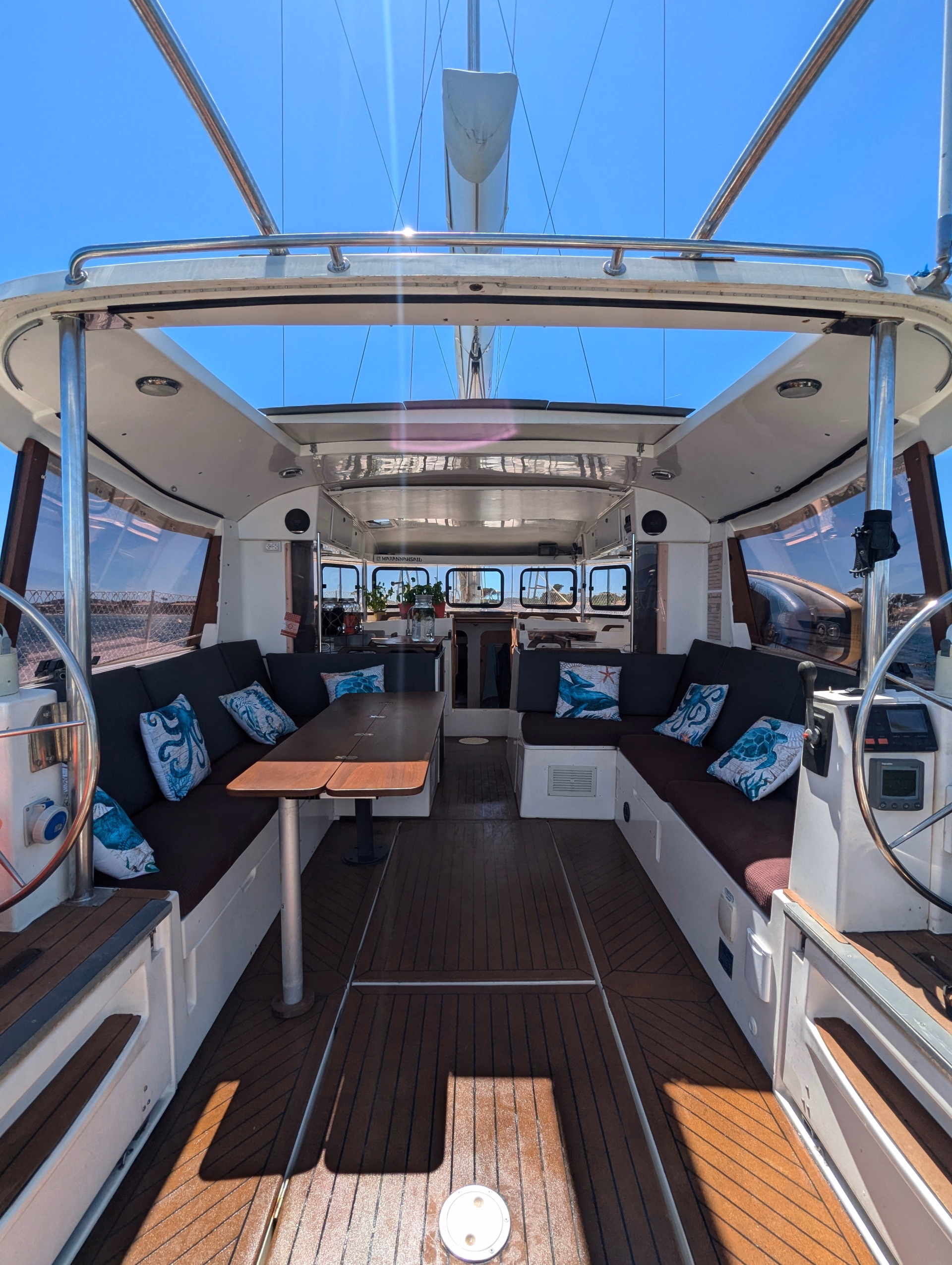 Croisière voilier 4 jours en Méditerranée, Îles d’Or & côte varoise