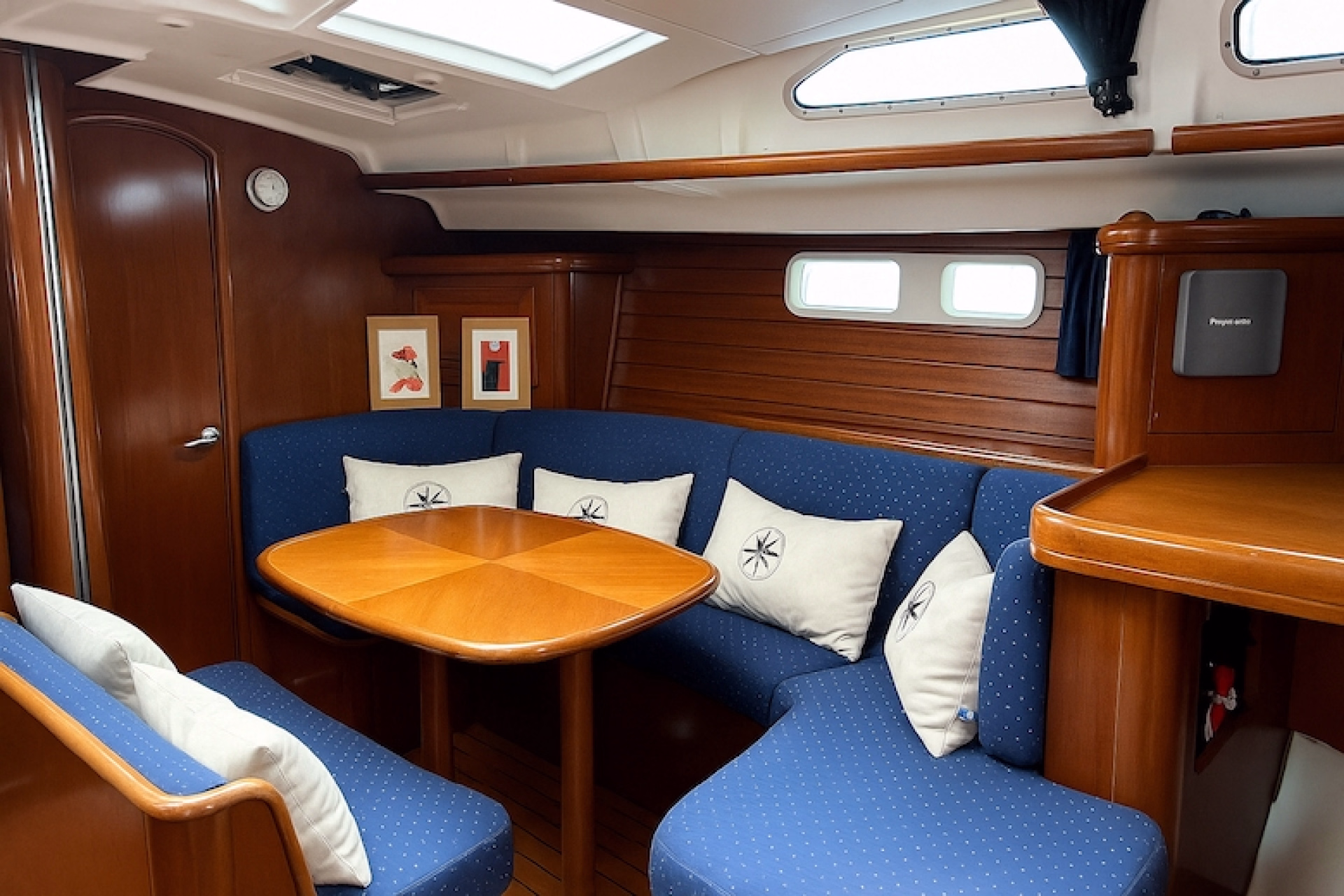 🚢 Bateau de croisière à voile - Jours 1 à 8, 10