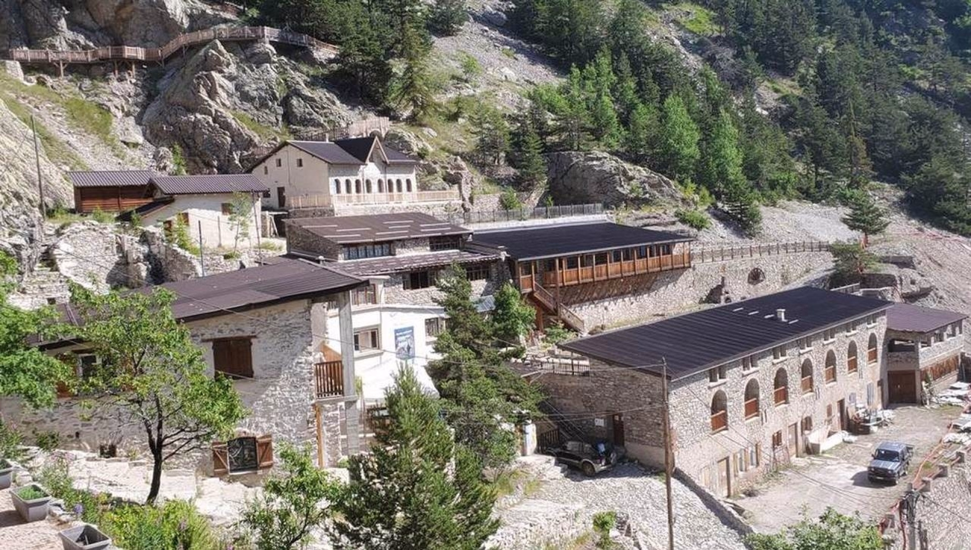 🏠 Gîte - Jours 3 à 4