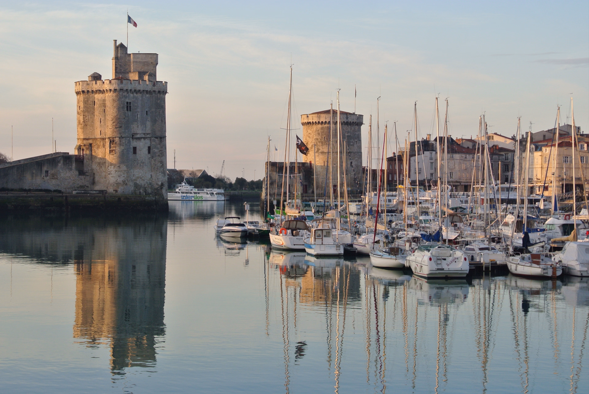 Stage voile sur monocoque 5 jours de perfectionnement de La Rochelle