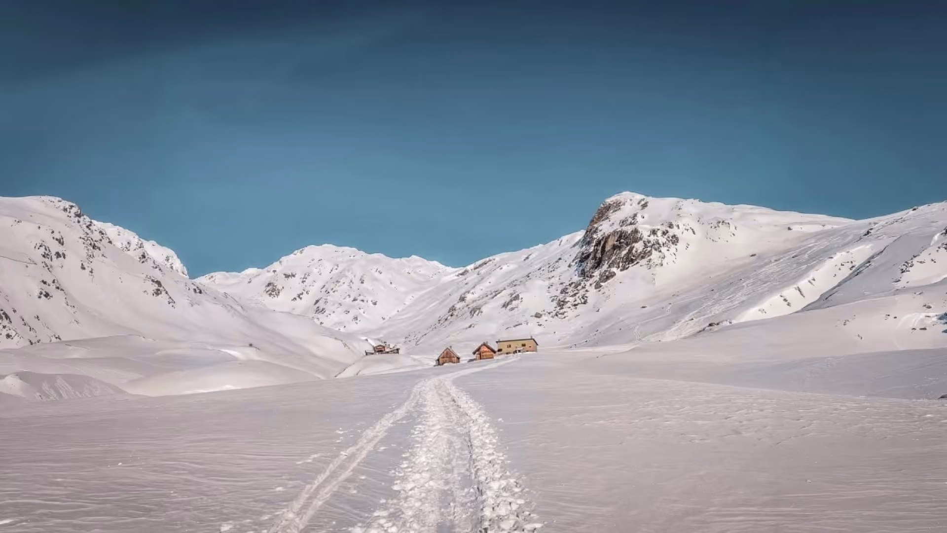 4 jours de raquettes en itinérance dans la vallée de la Clarée