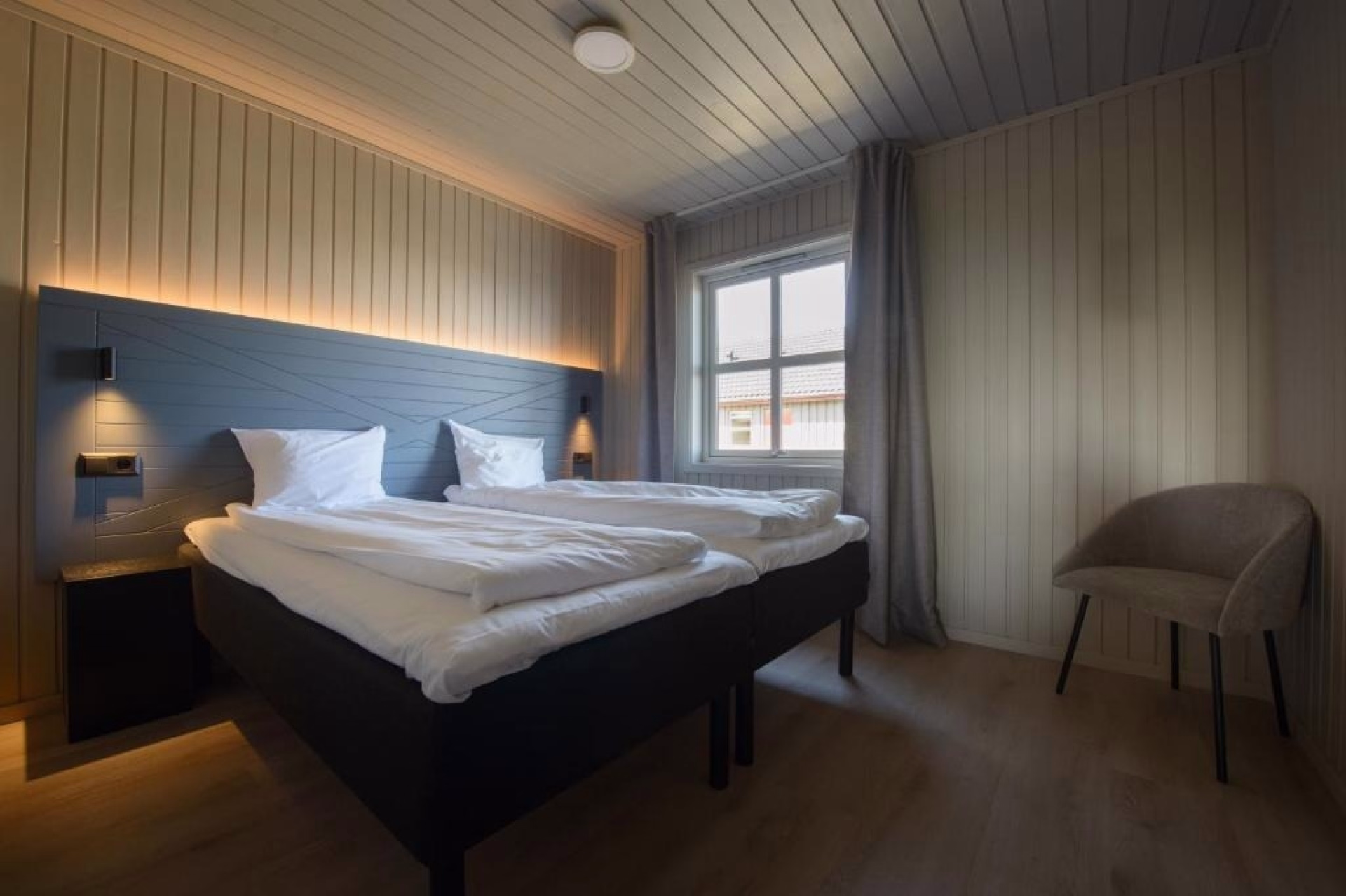 🏨 Hôtel 2* - Jours 2 à 3