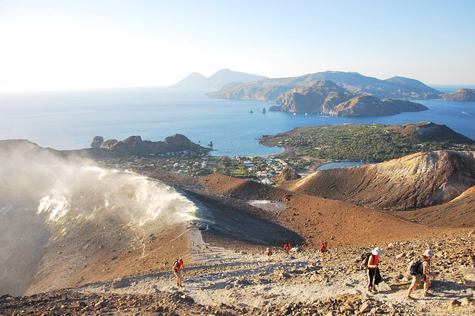 Randonnée volcanique dans les îles Éoliennes en Sicile