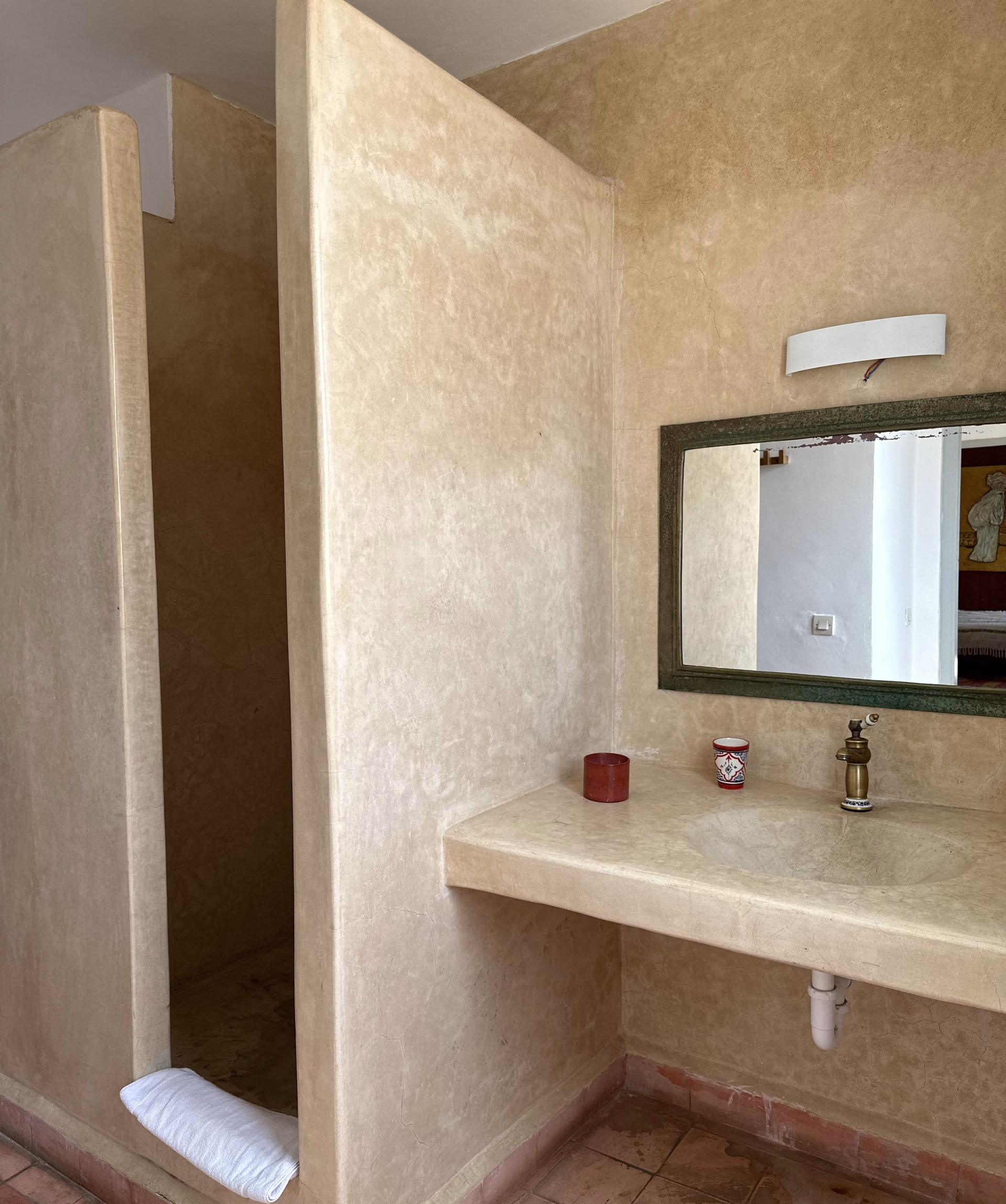 🏨 Hôtel 3* - Jours 1 à 6