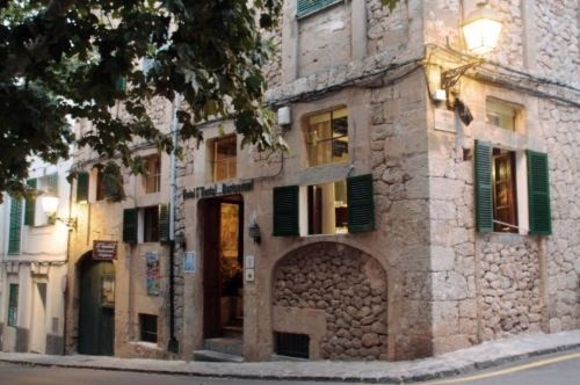 🏨 Hôtel 3* - Jour 3