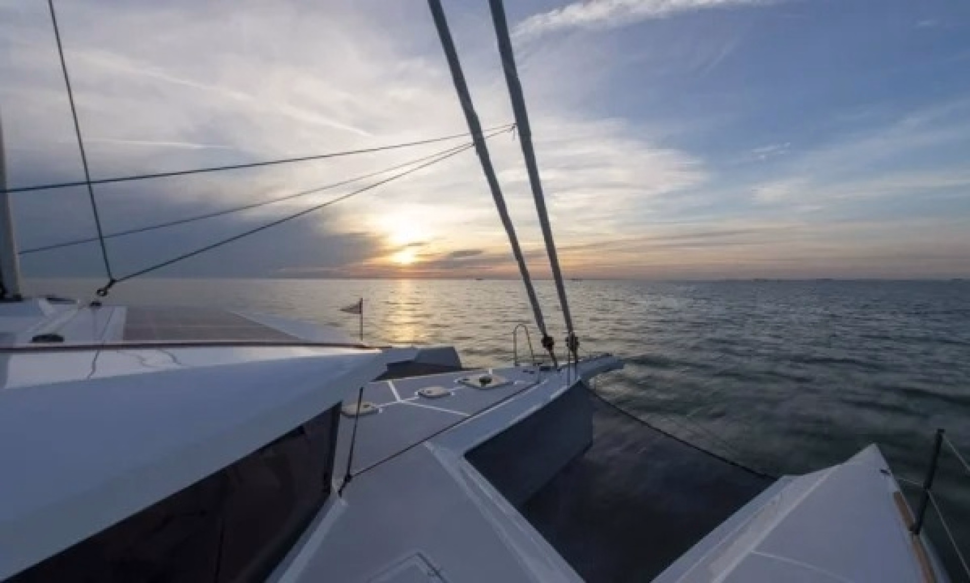 Stage de voile en trimaran aux Antilles, cap sur les Grenadines !