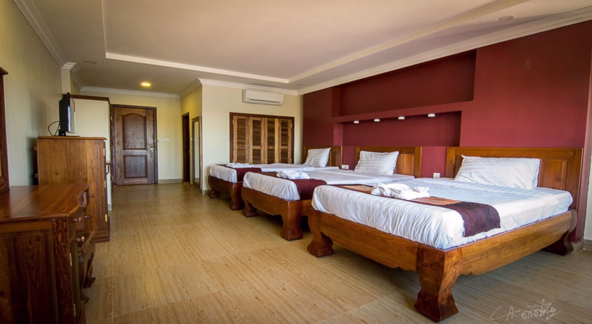 🏩 Hôtel 3* - Jour 3 et 6