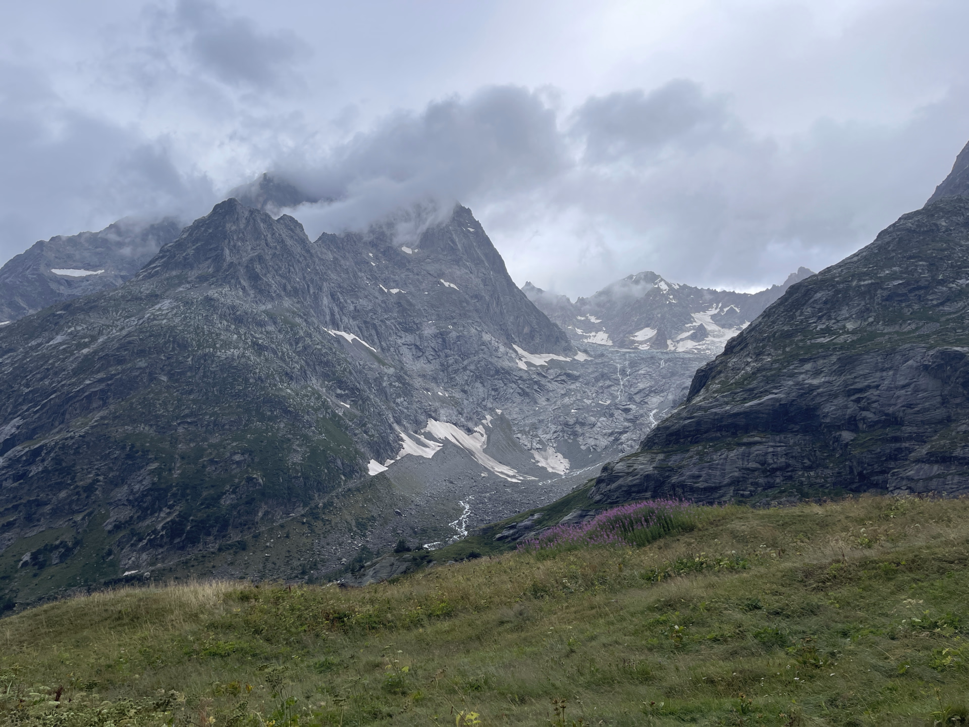 Photo paysage dans les Alpes