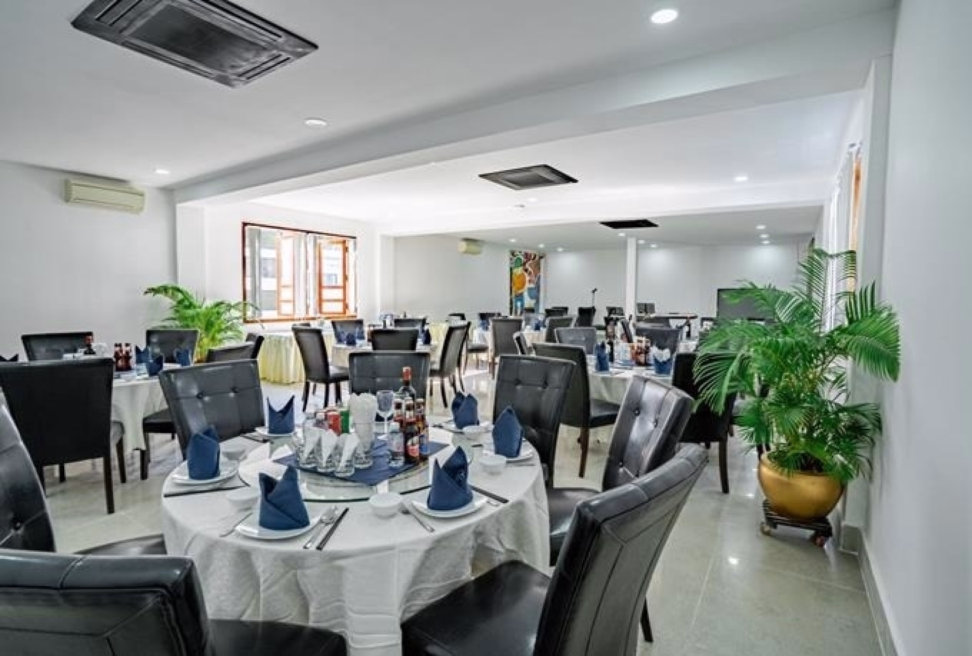 🏨 Hôtel 3* - Jours 1 à 5
