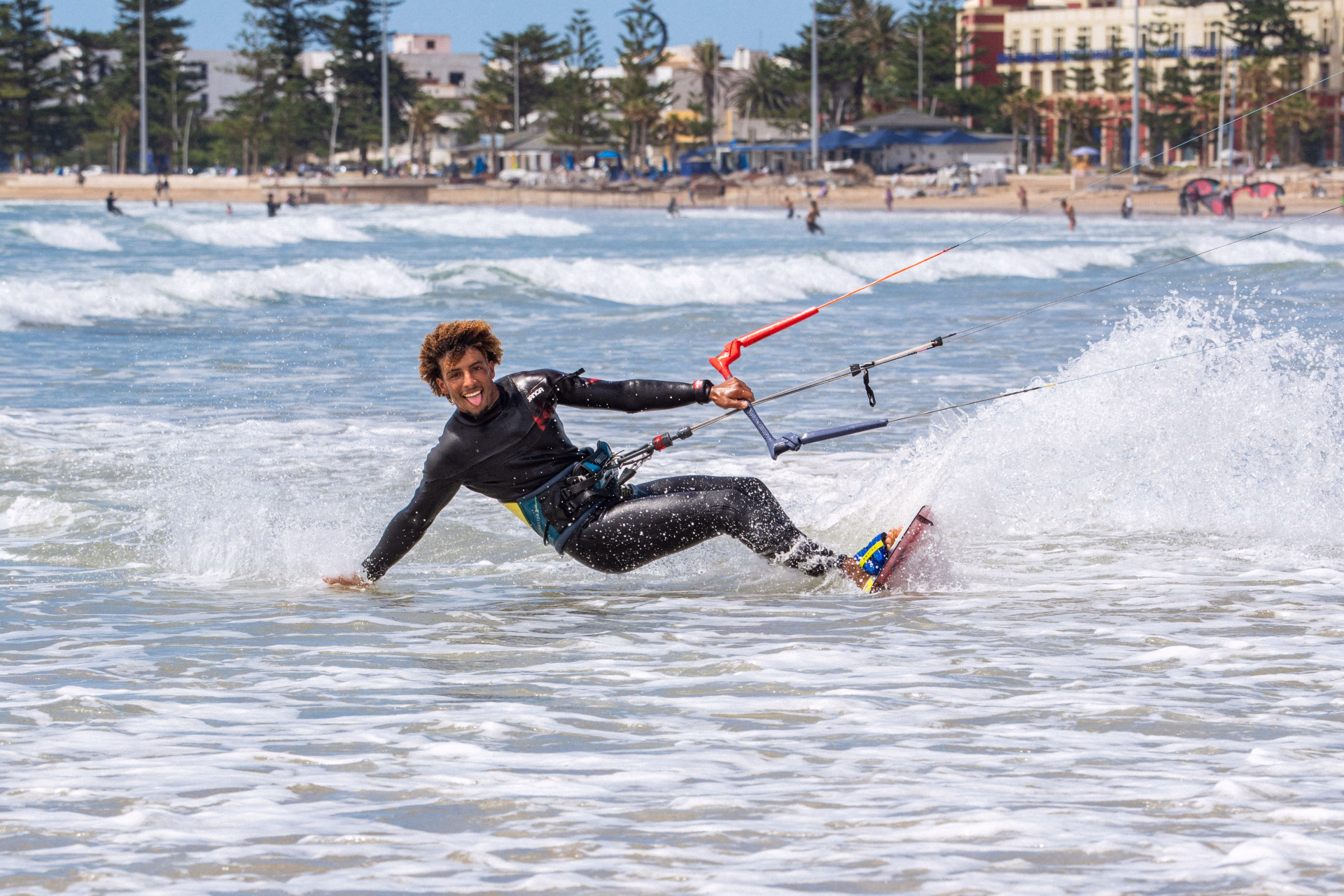 Découvrez le kitesurf à Essaouira – 7 jours au cœur du vent marocain