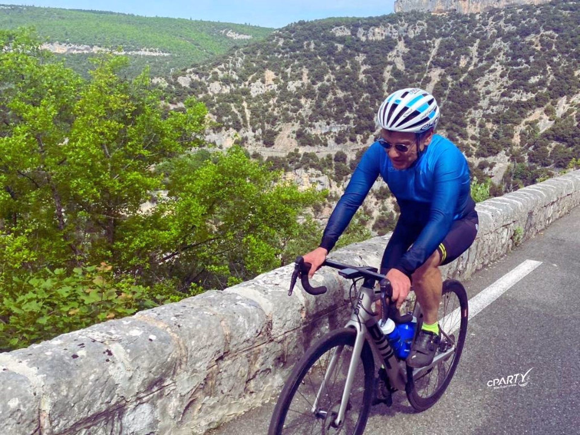 Stage cyclisme et ascension du Mont Ventoux en Provence