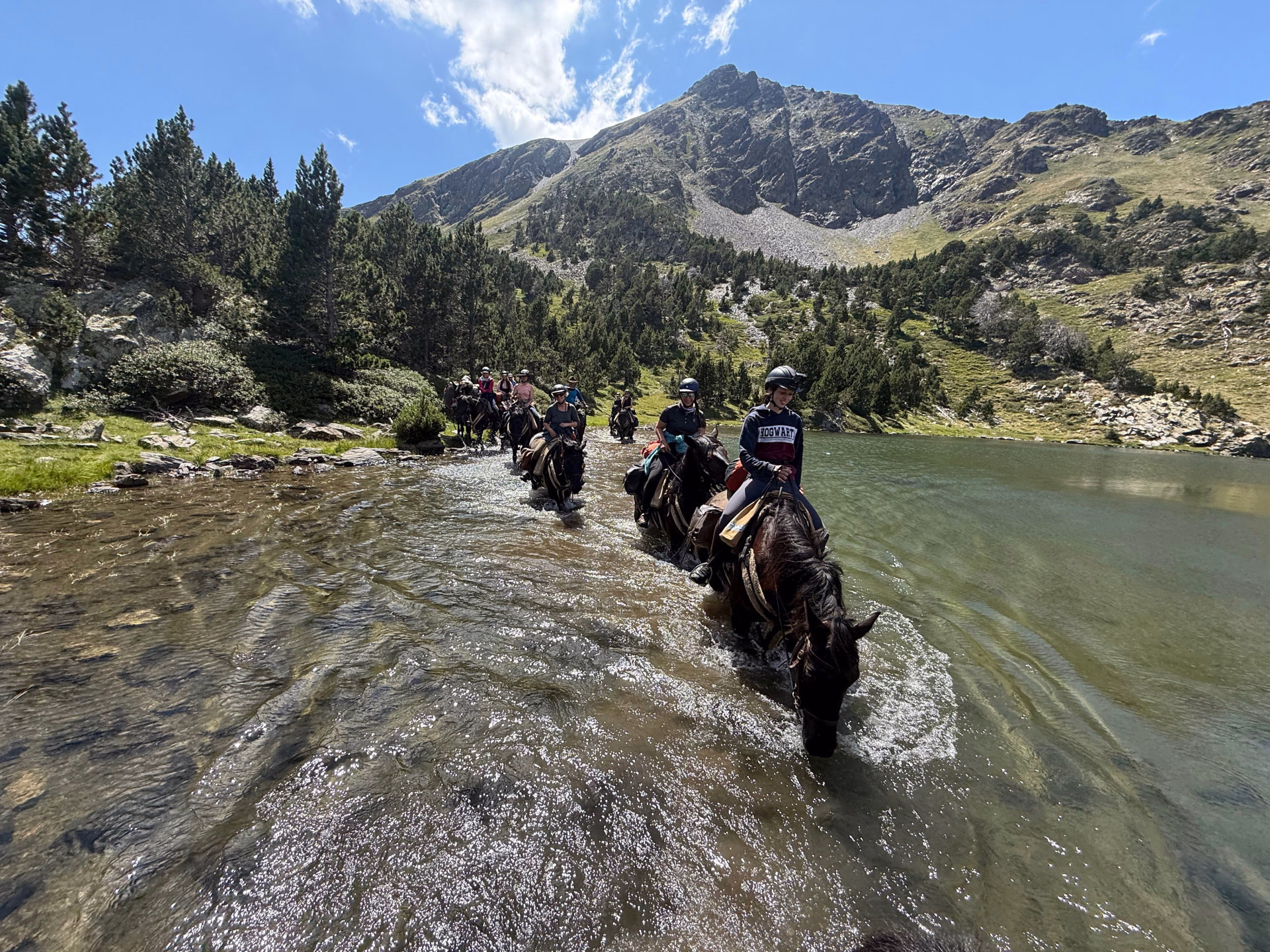 La randonnée à cheval des lacs de montagne