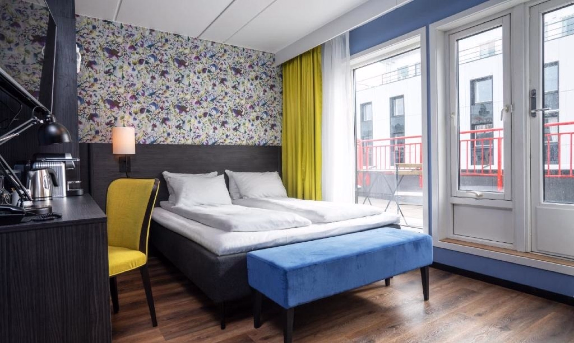 🏨 Hôtel 3* - Jour 1 et 7