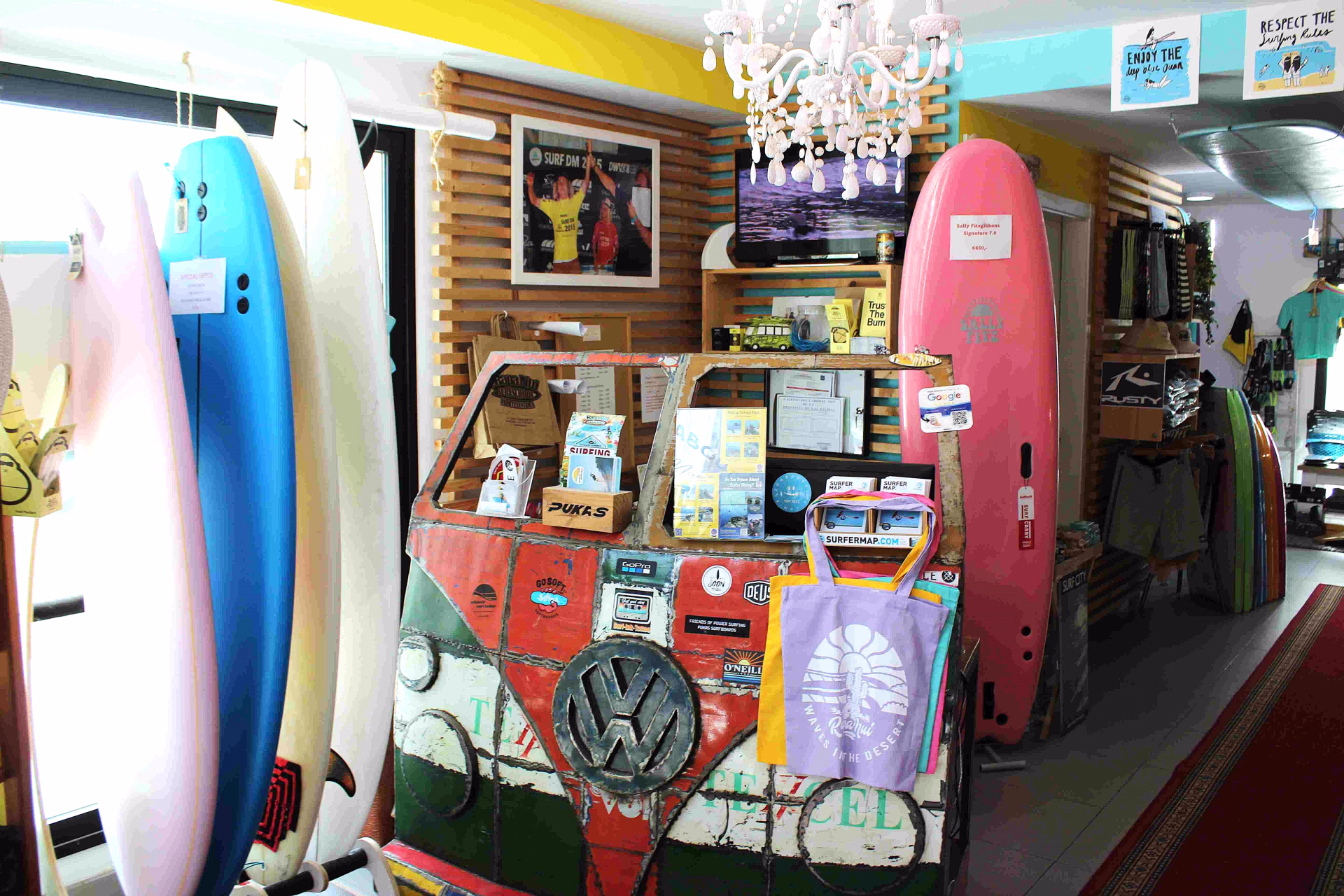 Expérience de surf authentique à Fuerteventura