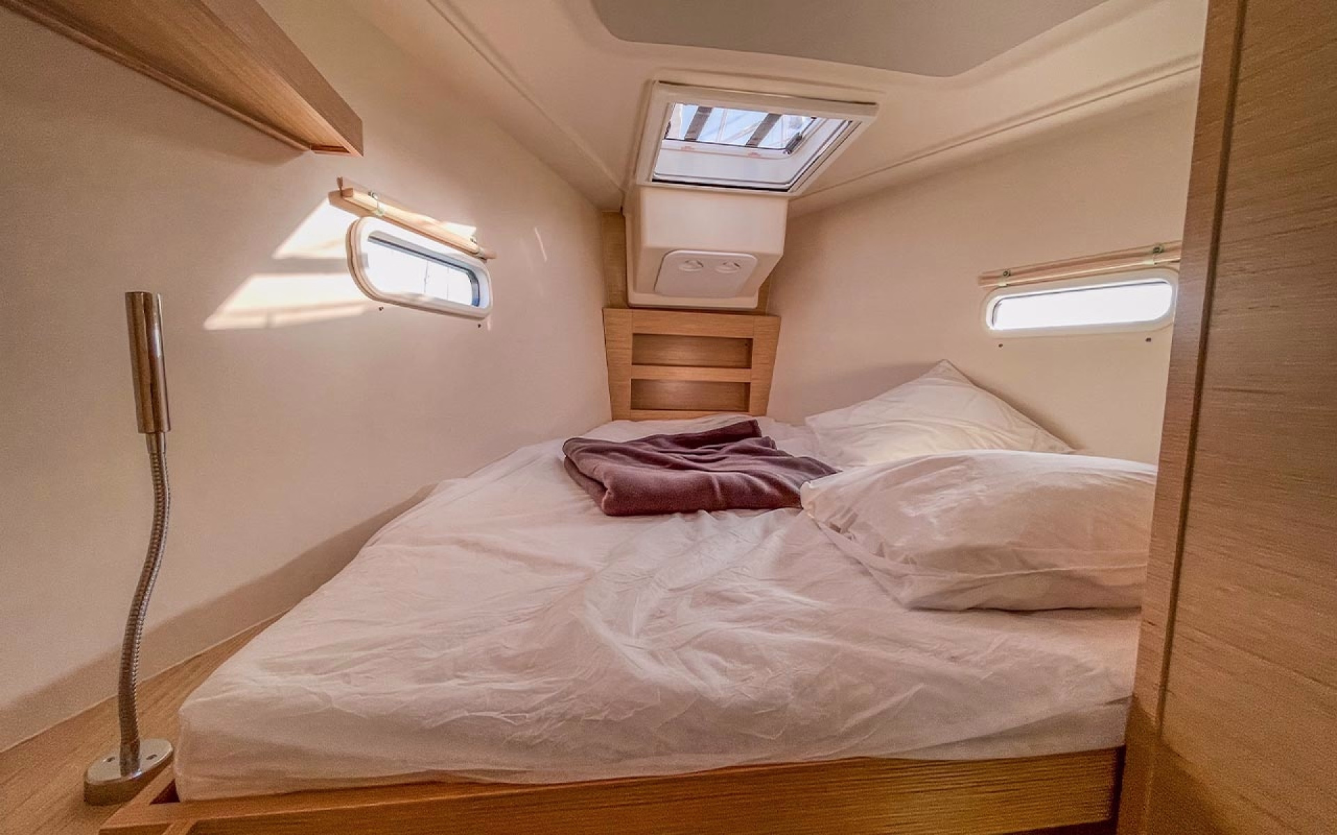 🚢 Bateau de croisière à voile - Jours 1 à 2