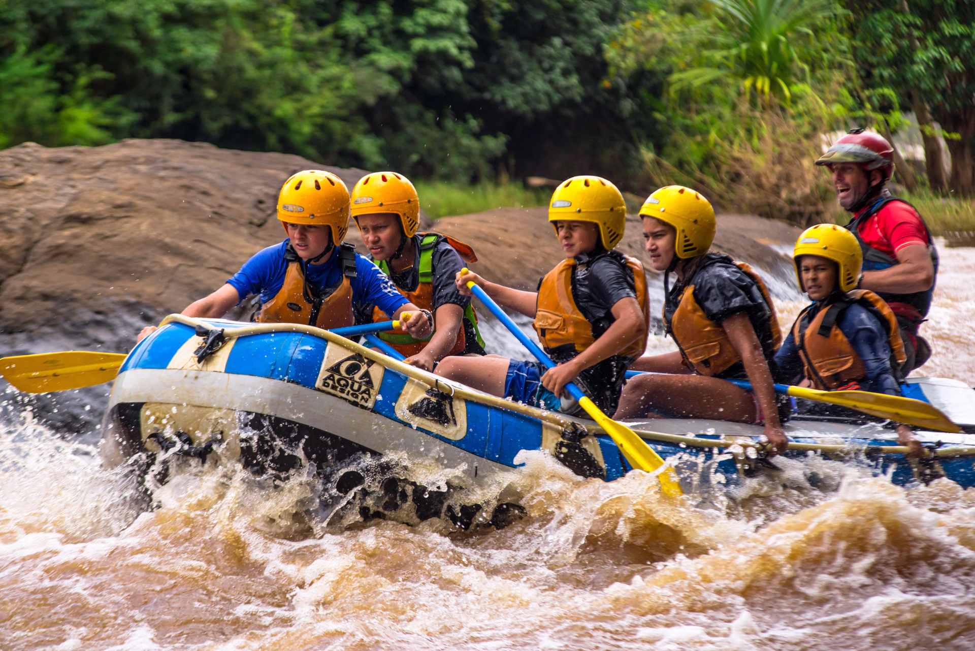 Rafting sur la rivière Tana